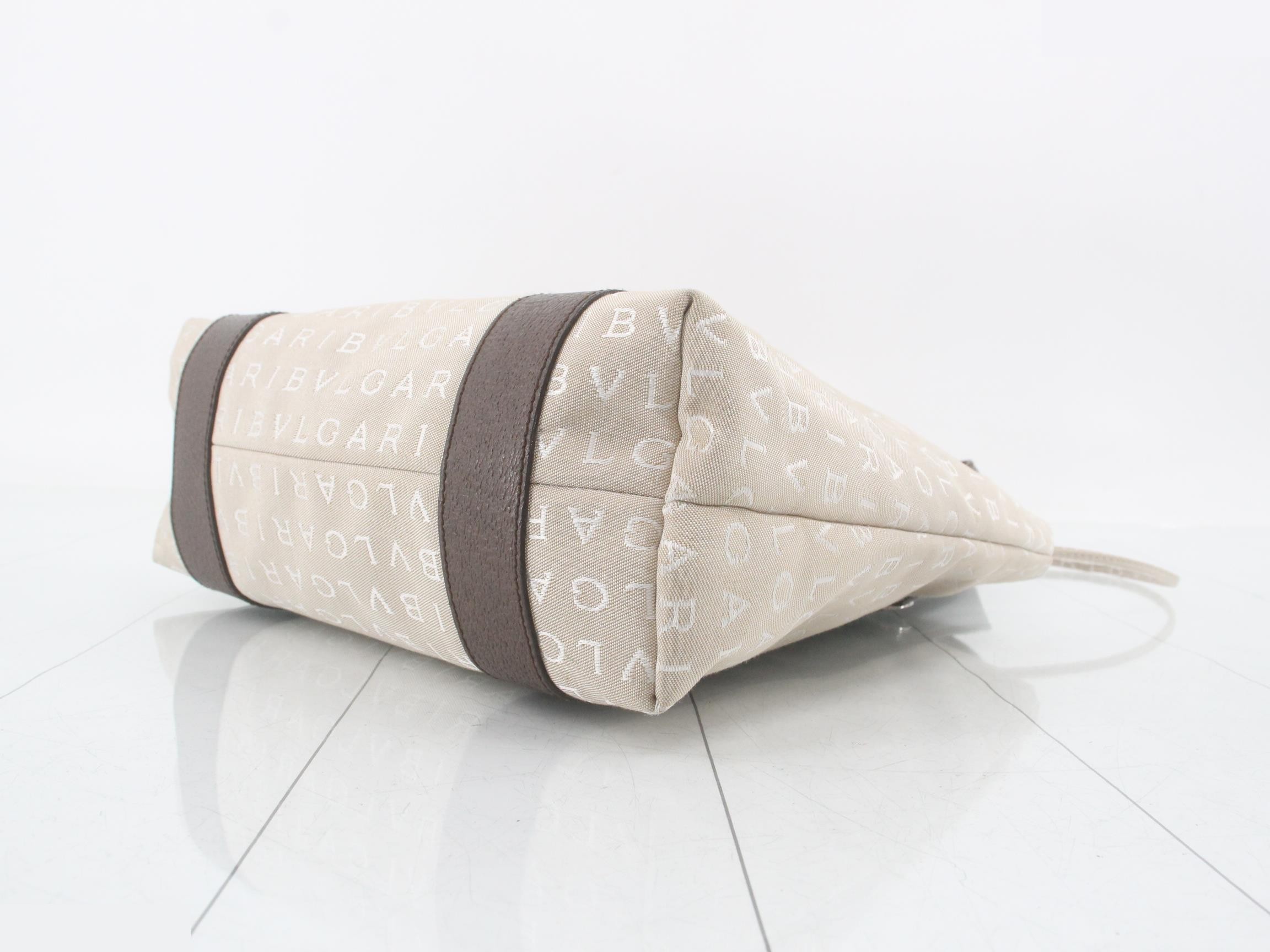 canvas leather — view 6