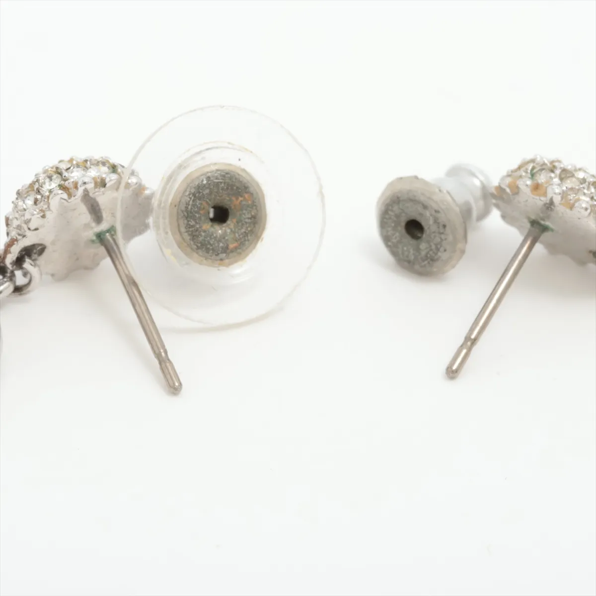 D logo earrings (for both ears), metal and rhinestone, silver. — view 4