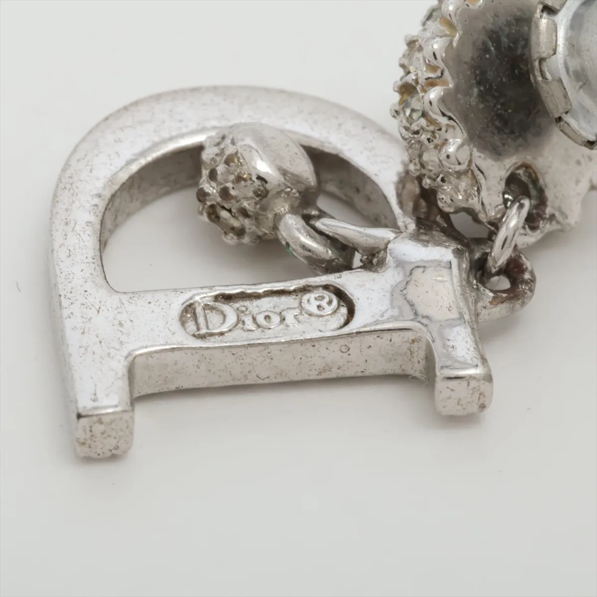 D logo earrings (for both ears), metal and rhinestone, silver. — view 5
