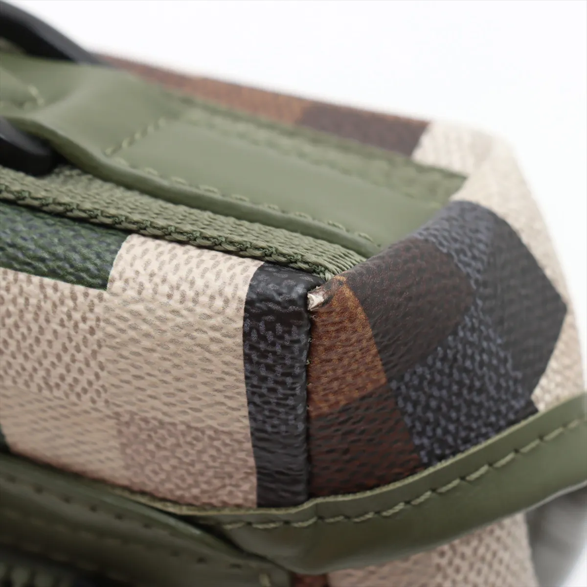 Damouflage Canvas Trail Messenger M24449 Green (RFID detected) — view 13