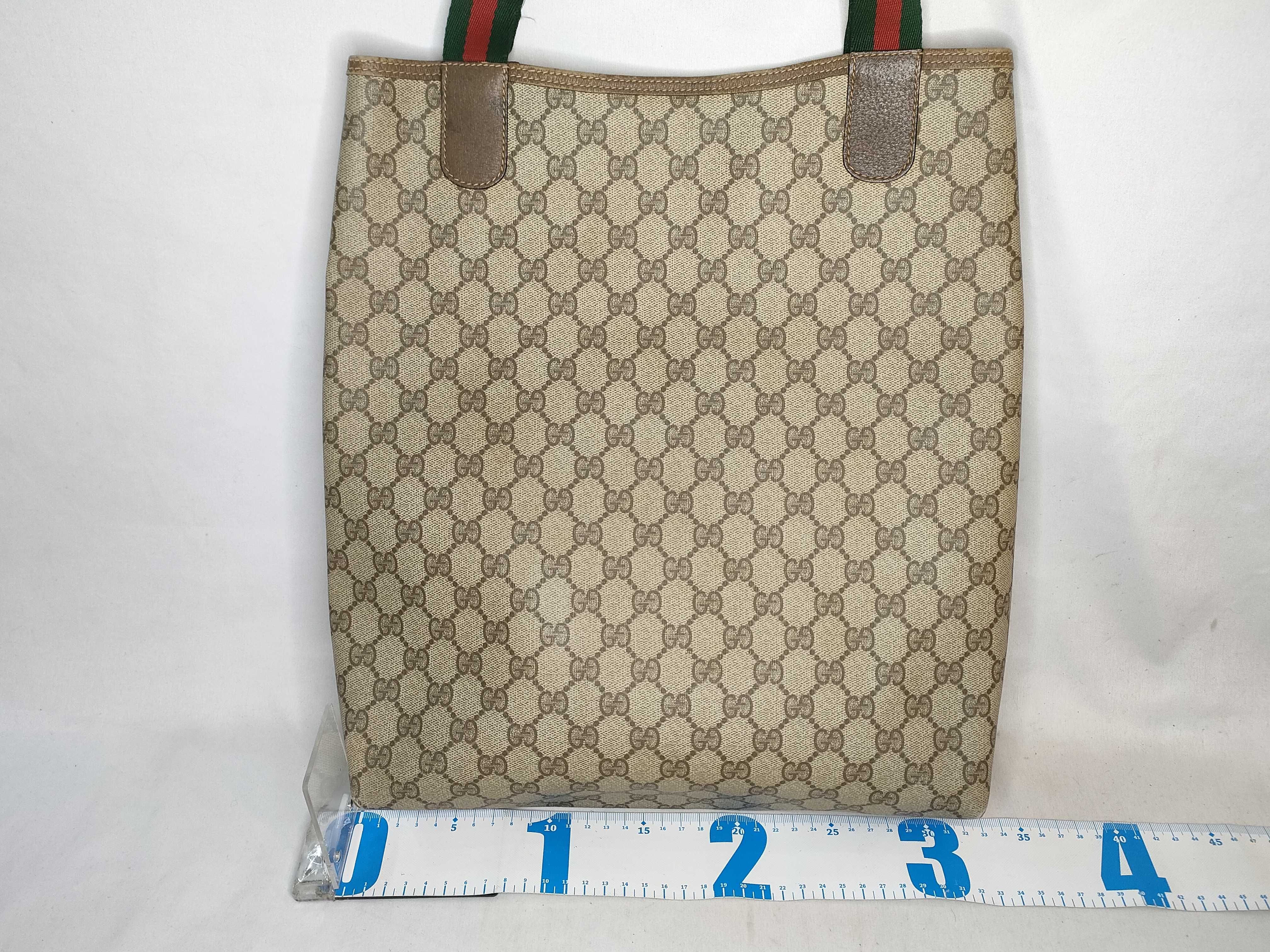 GG Supreme Gucci GG Tote Bag — view 2