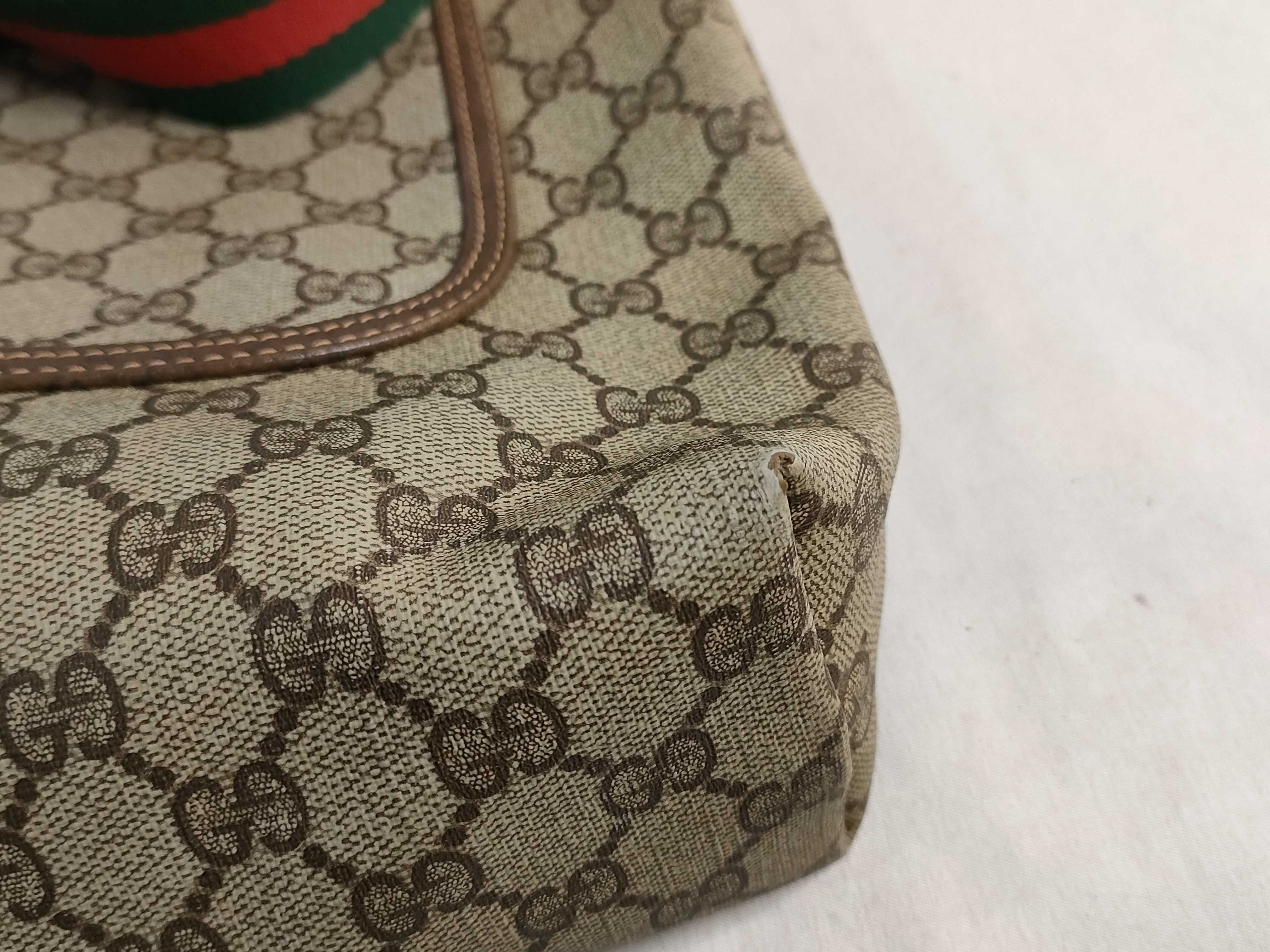 GG Supreme Gucci GG Tote Bag — view 6