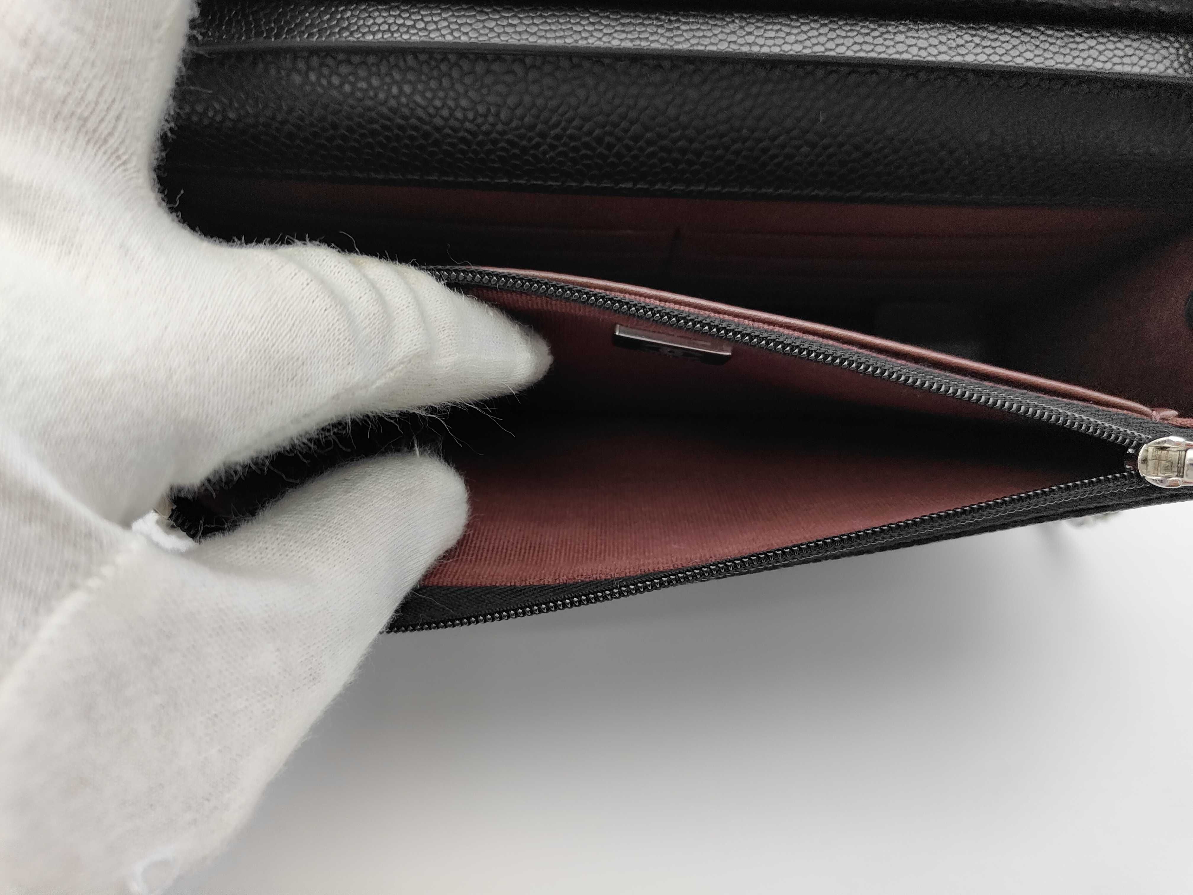 Chain Wallet Matelassé Caviar Skin Shoulder Bag — view 8