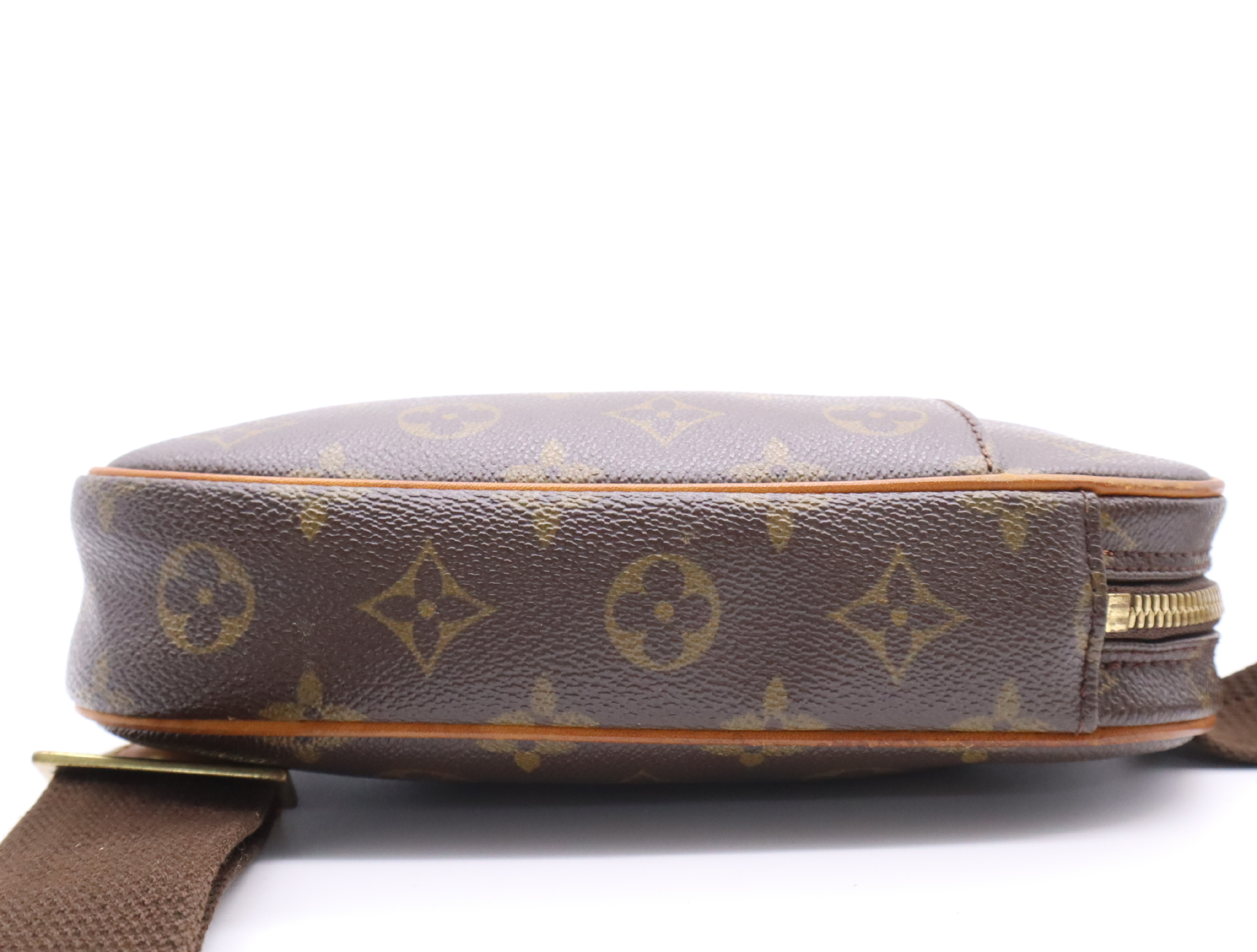 M51870 Monogram Pochette Gange Waist Bag — view 5