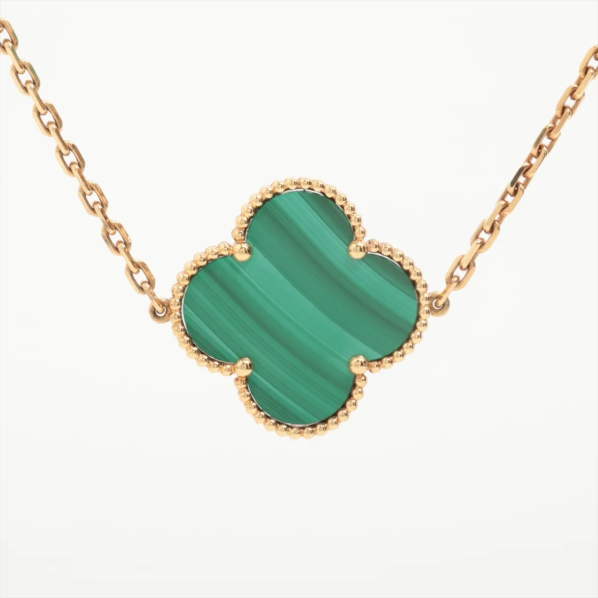 Magic Alhambra 16P Malachite Necklace 750 (YG) 74.0g JE065525 Stone — view 3