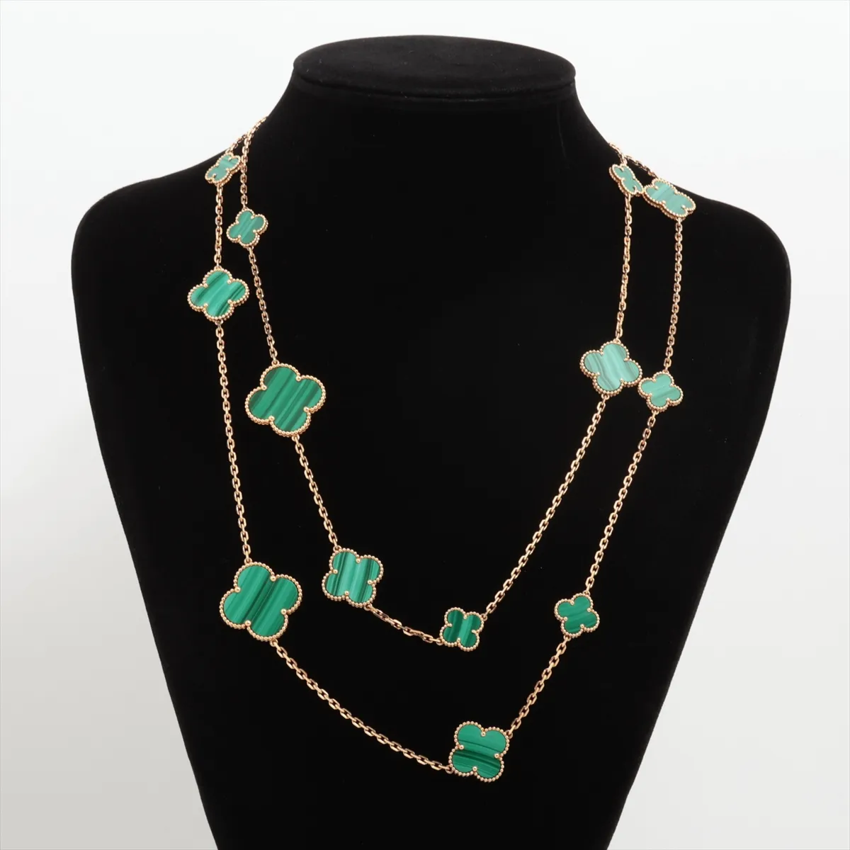 Magic Alhambra 16P Malachite Necklace 750 (YG) 74.0g JE065525 Stone — view 6