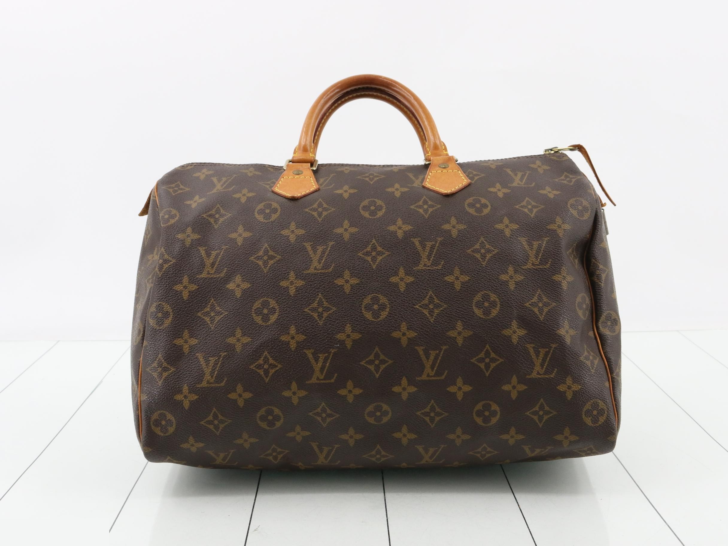 Monogram Speedy
