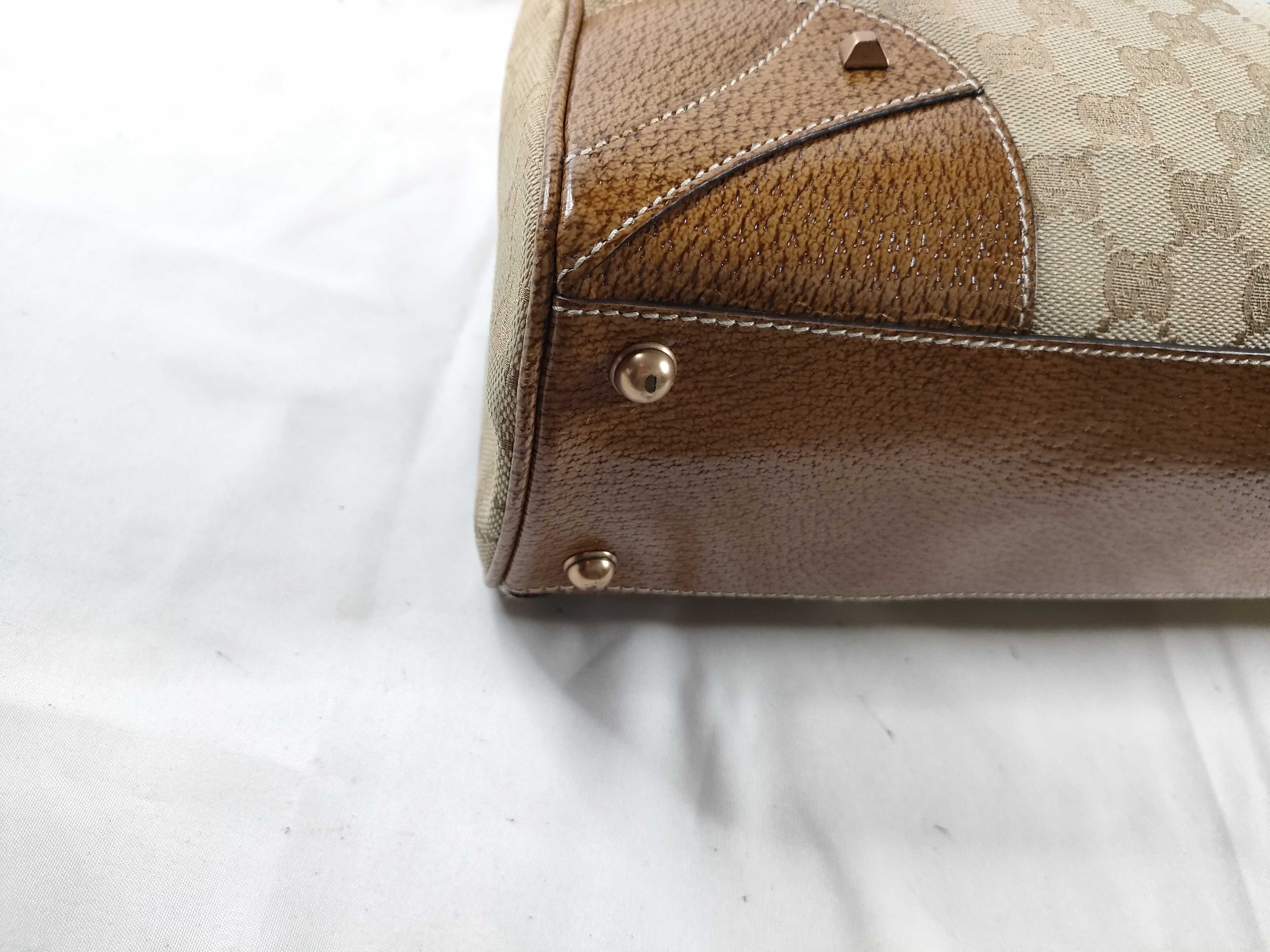 GG Canvas New Jackie Shoulder Handbag — view 3