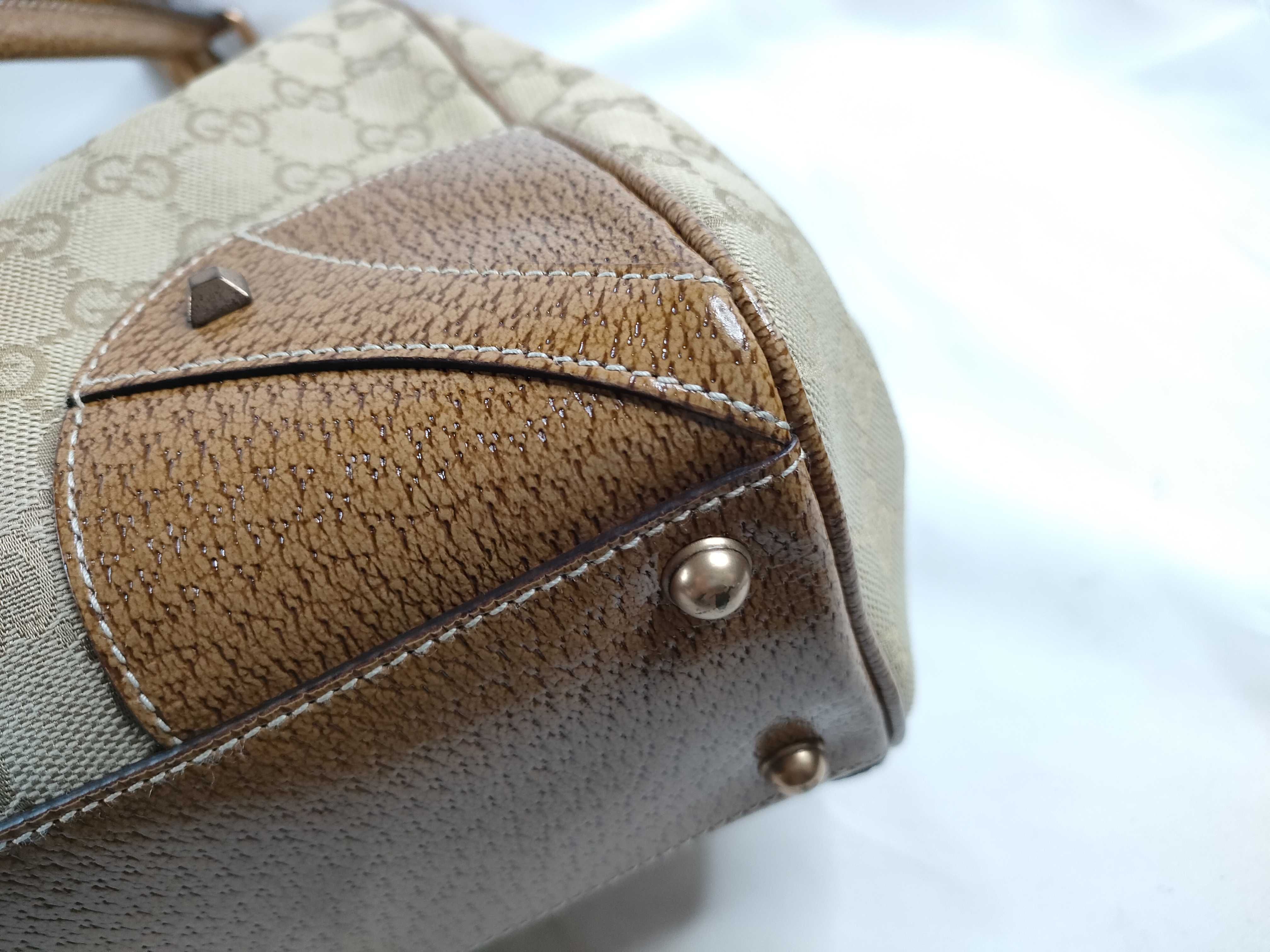 GG Canvas New Jackie Shoulder Handbag — view 5