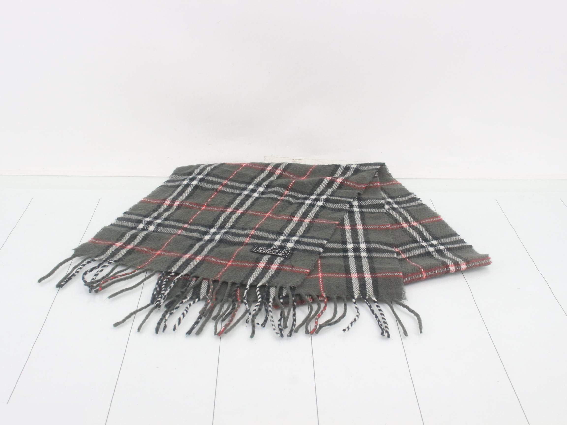 Other lines: Small items, accessories, and scarves — view 2