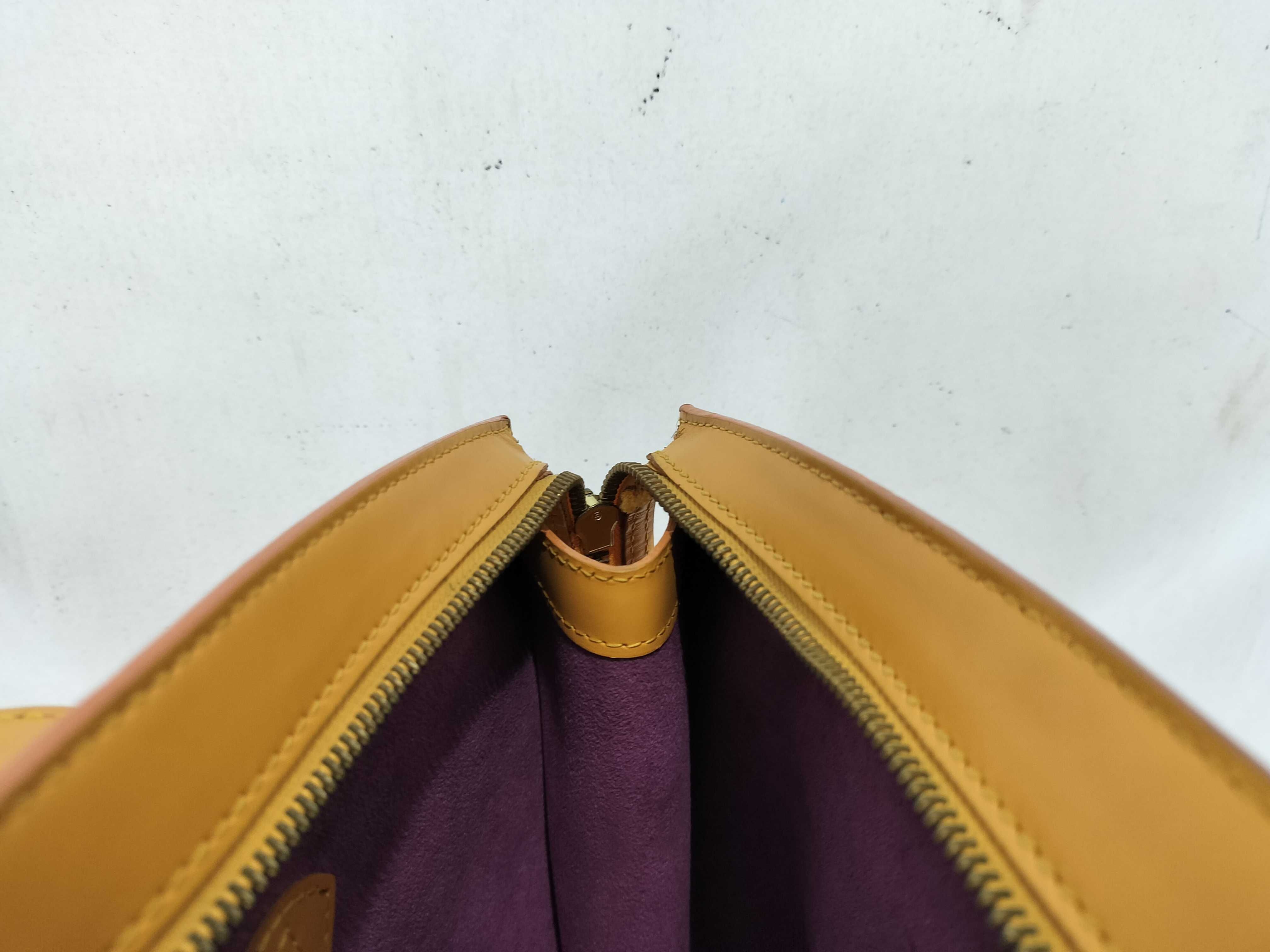 Epi Saint Jacques Yellow Tote Bag — view 13