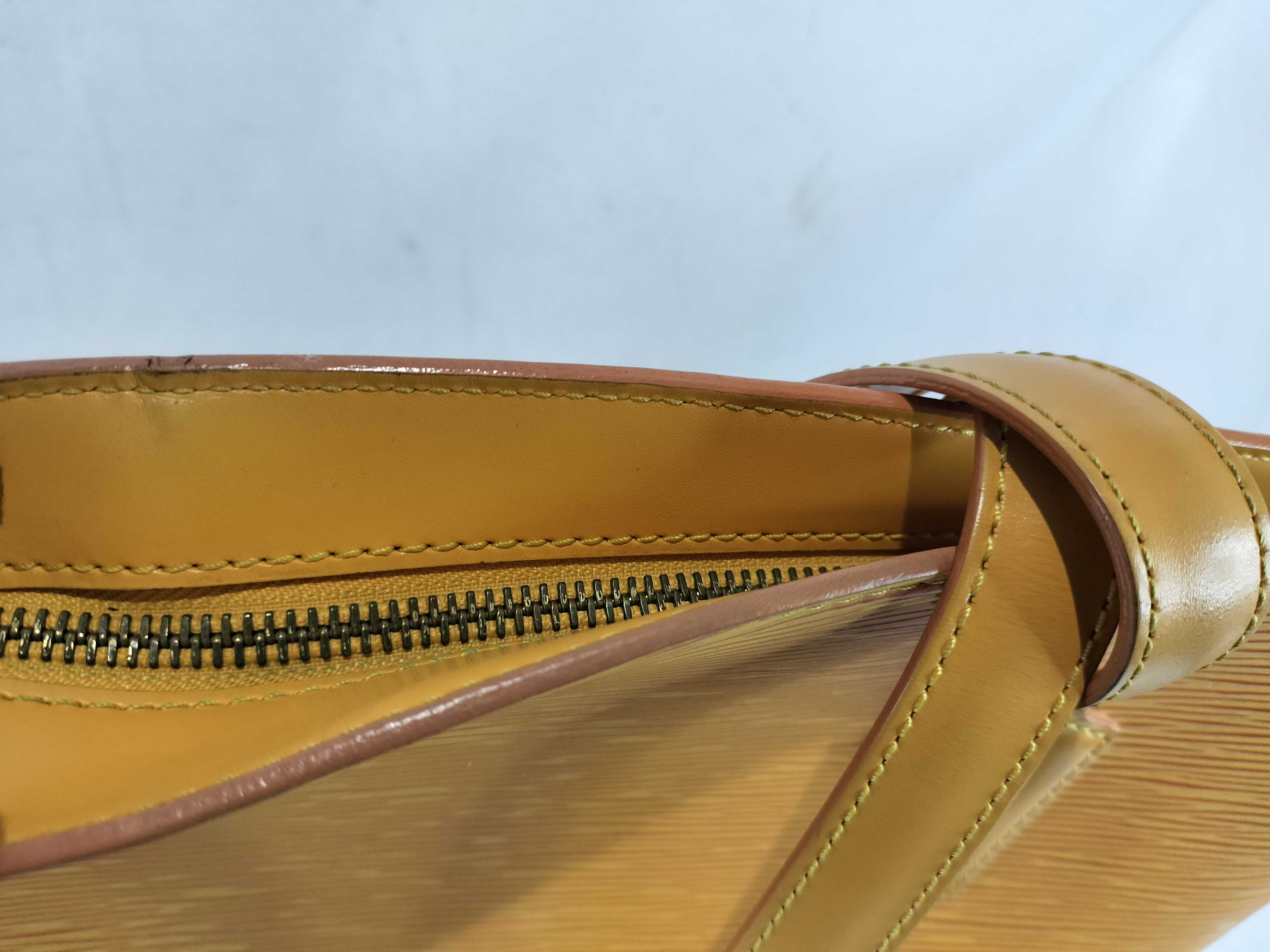 Epi Saint Jacques Yellow Tote Bag — view 9