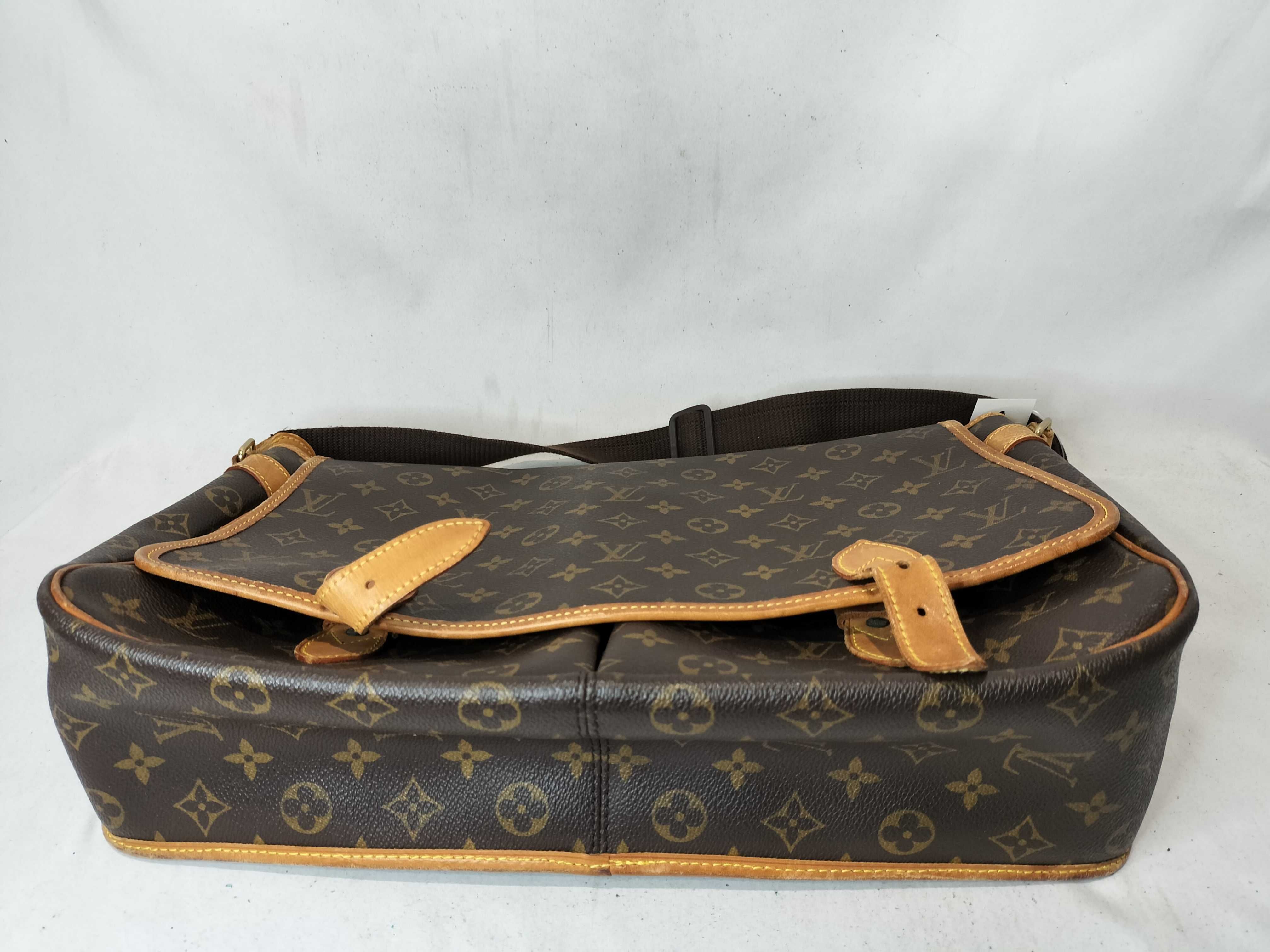 Monogram Gibeciere GM Shoulder Bag — view 7