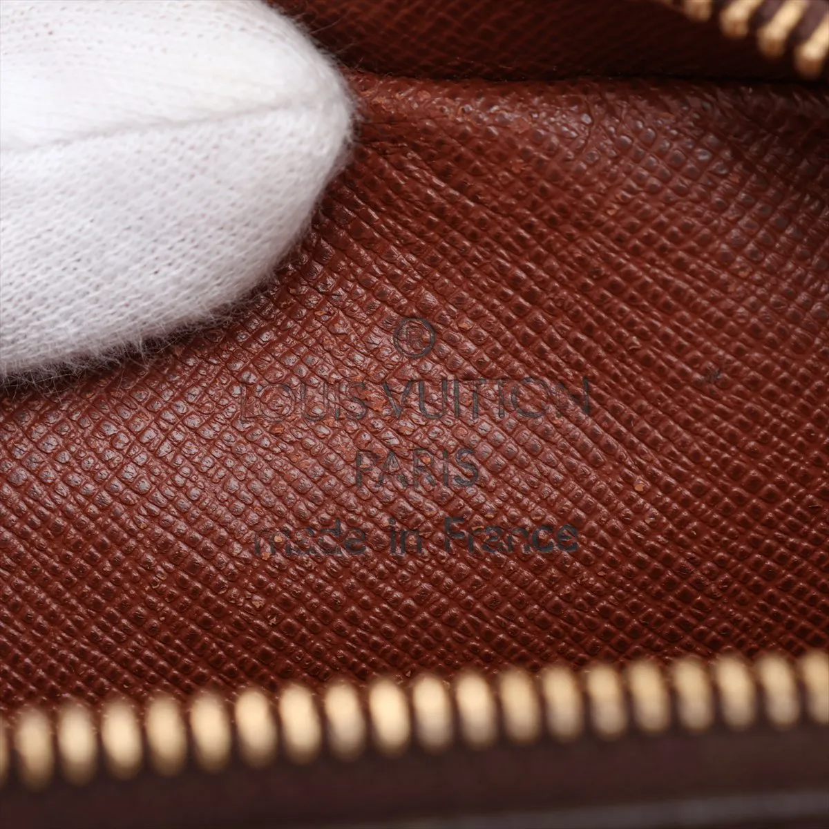 Monogram Amazon M45236 AR0031 Brown, natural leather, various parts repaired by aftermarket parts. — view 9