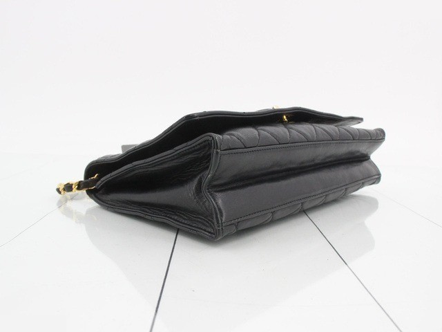Matelassé Lambskin Black Full Flap Chain Shoulder Bag with Gold Hardware — view 5