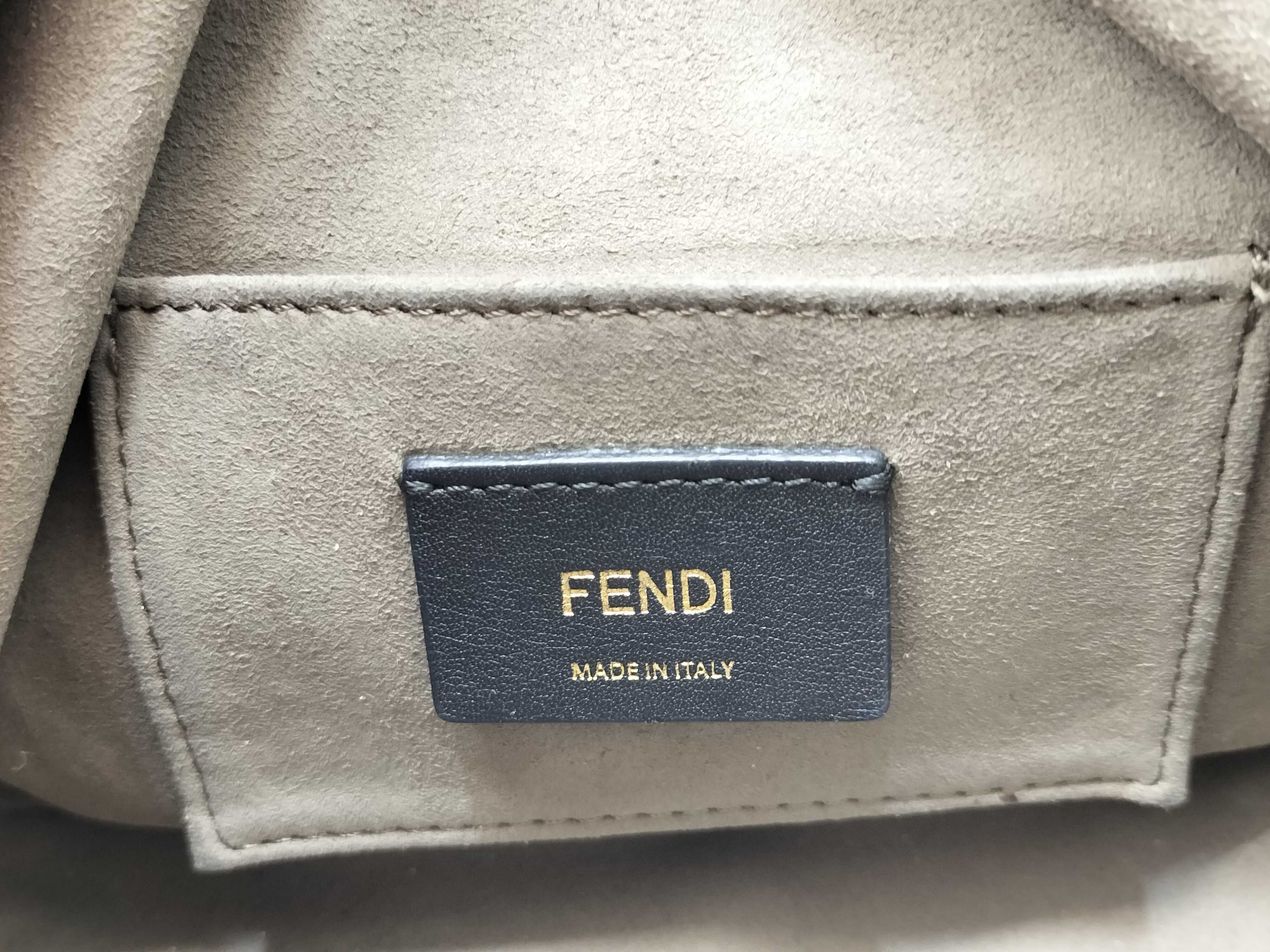 shoulder bag — view 12