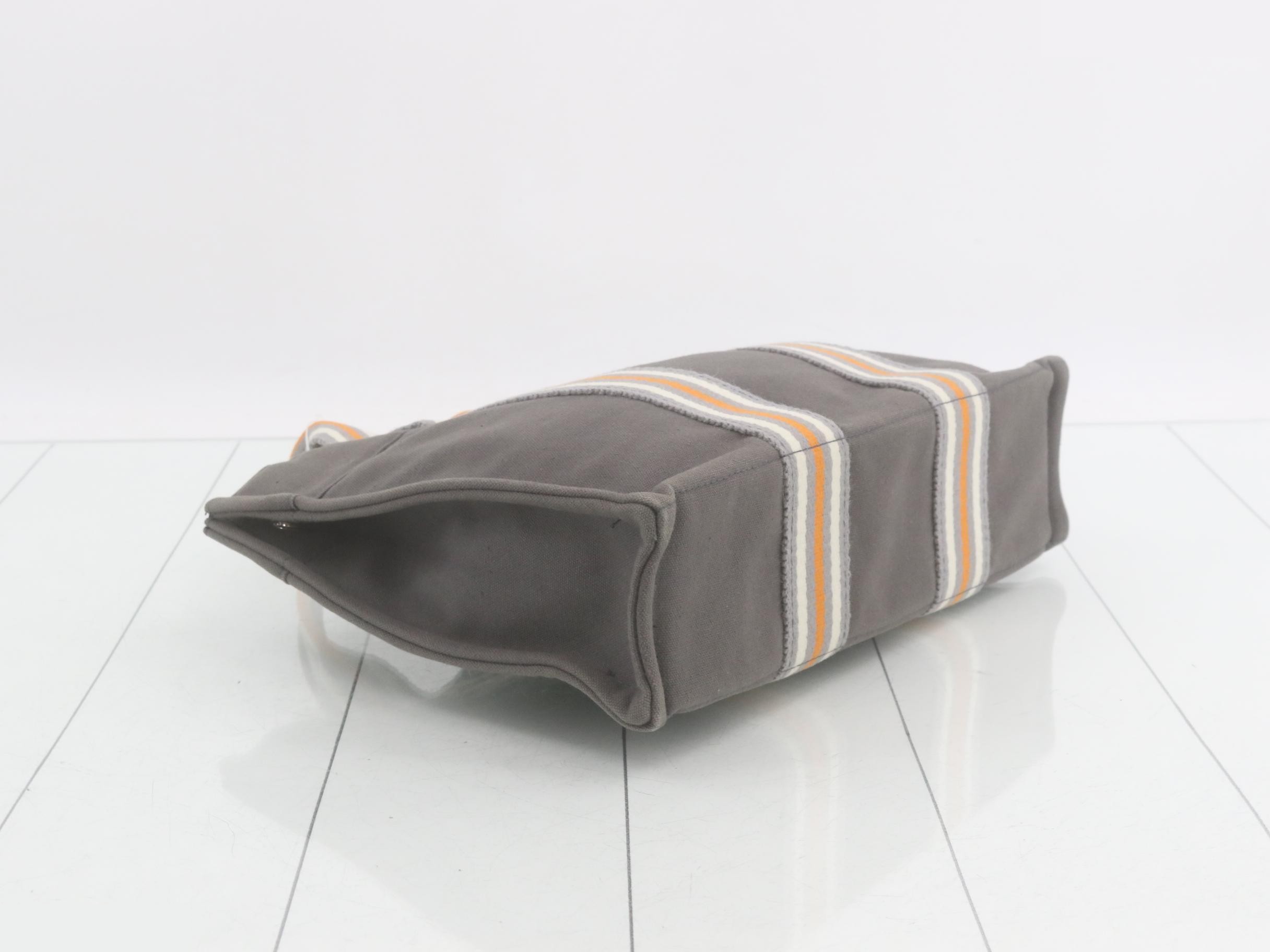 Fourre-Tout PM, Ginza Limited Edition, Gray, Silver Hardware, 31 x 23 x 8 cm — view 5