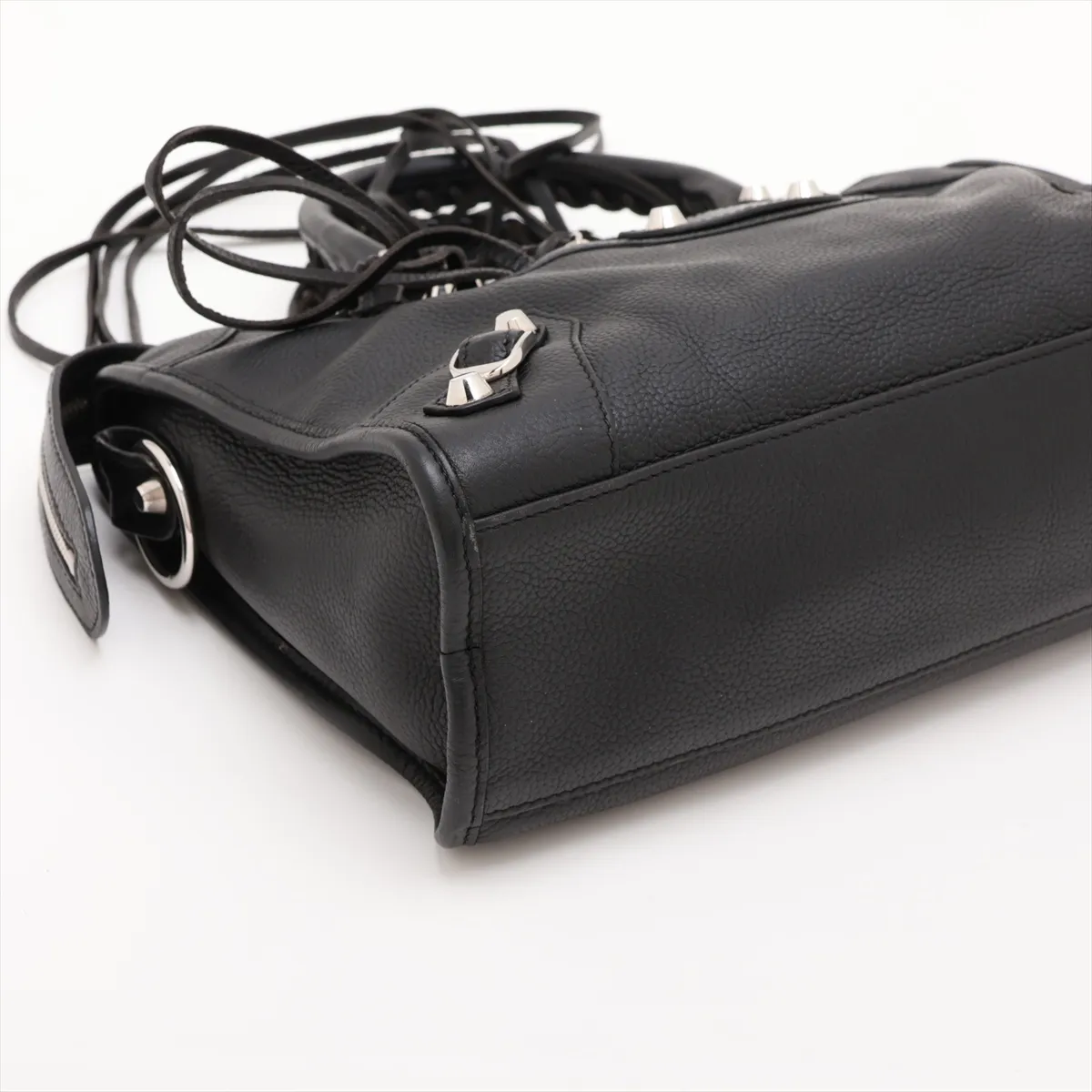 Graffiti Classic City Leather 2-Way Handbag, Black, 431621, with Mirror — view 4