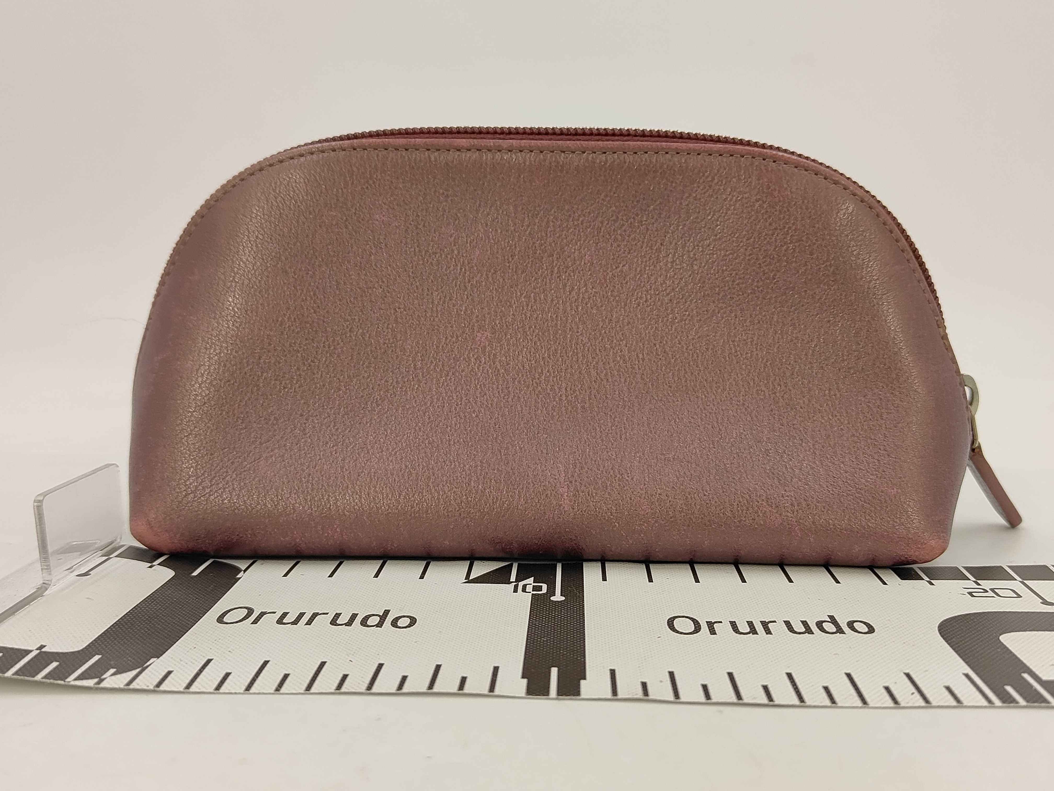pouch — view 2