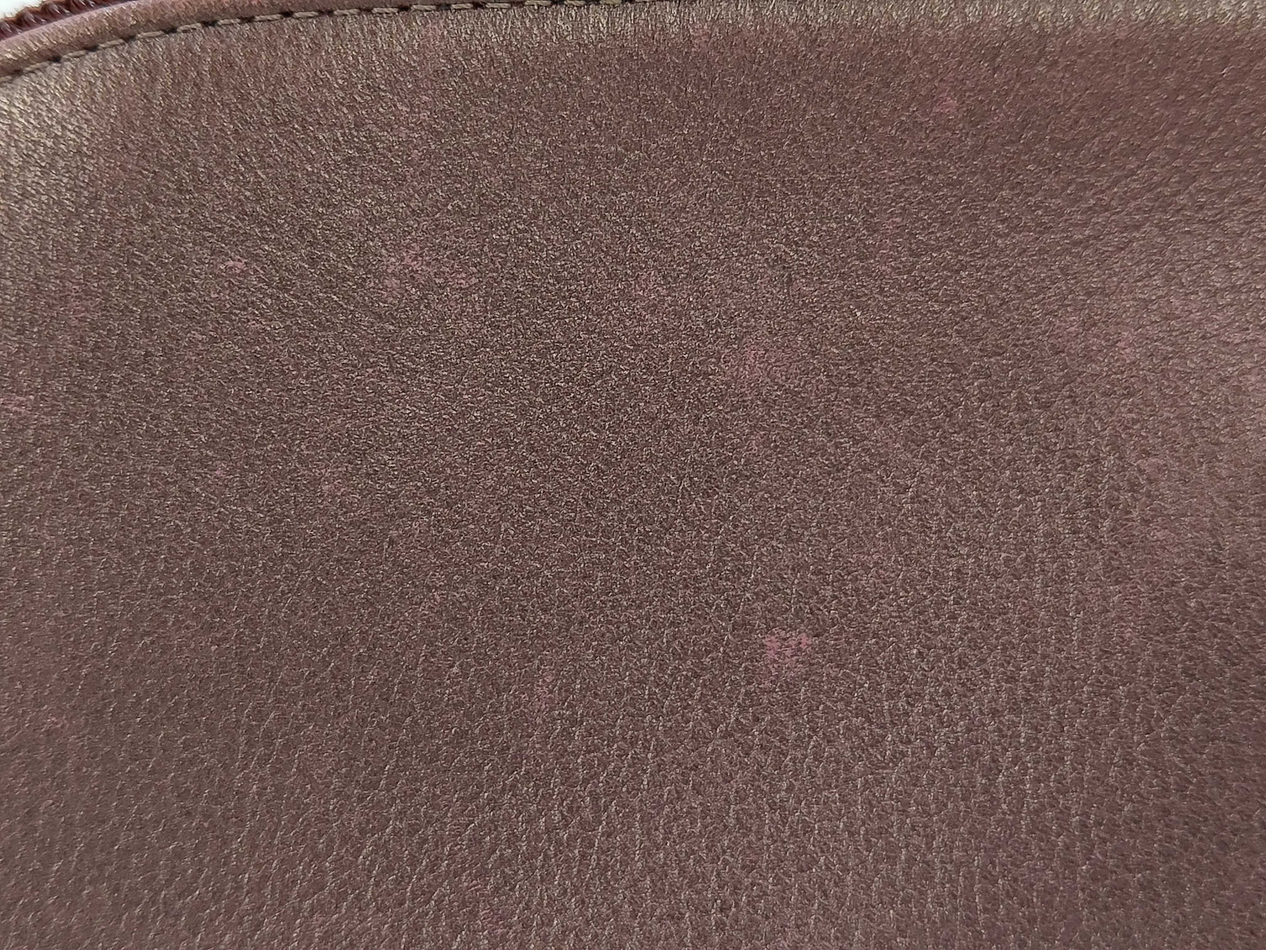 pouch — view 11