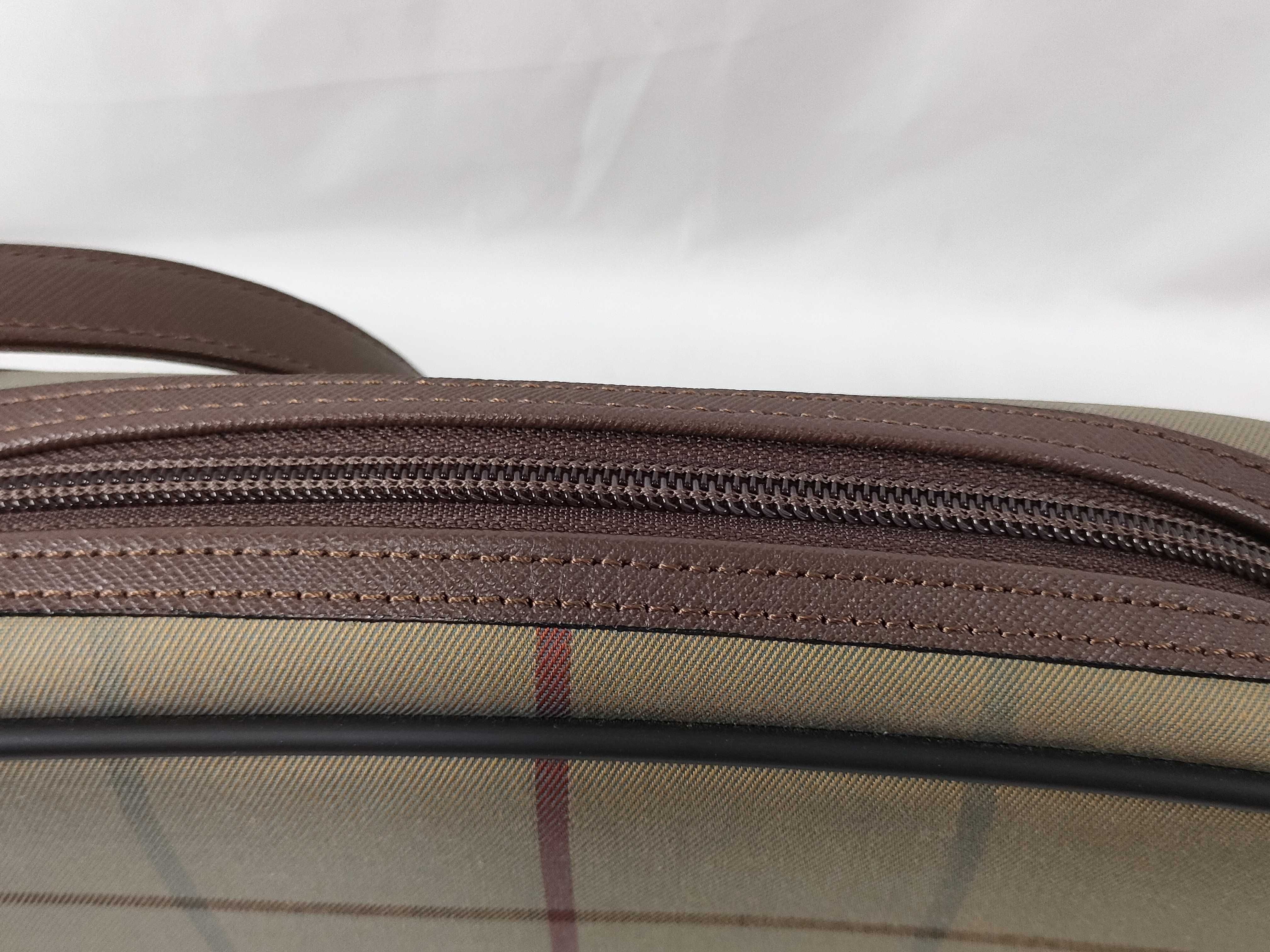 Nova Check Horse Logo Shoulder Bag — view 3