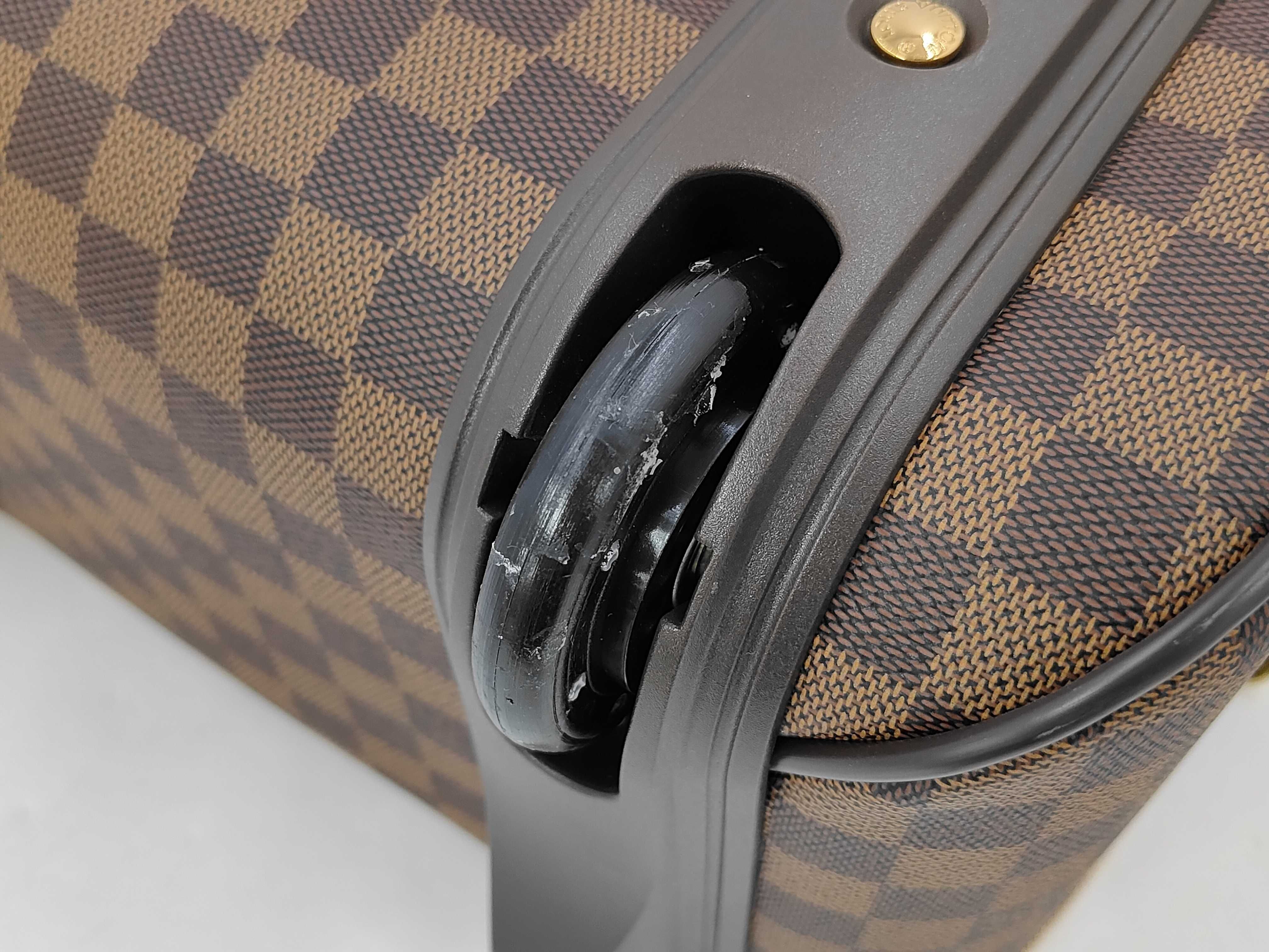 Damier Pegase 45 Carry Bag — view 3