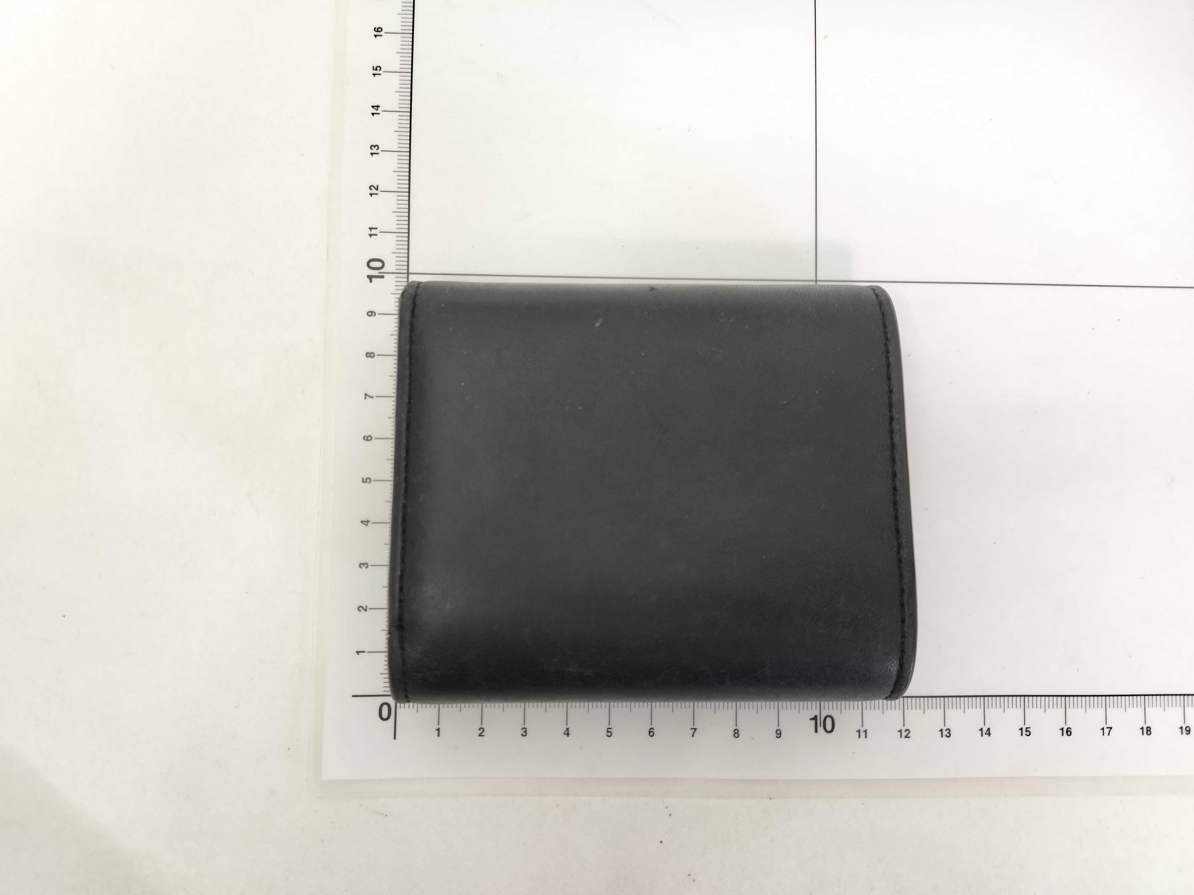 Leather Triomphe Tri-fold Wallet, Black — view 2