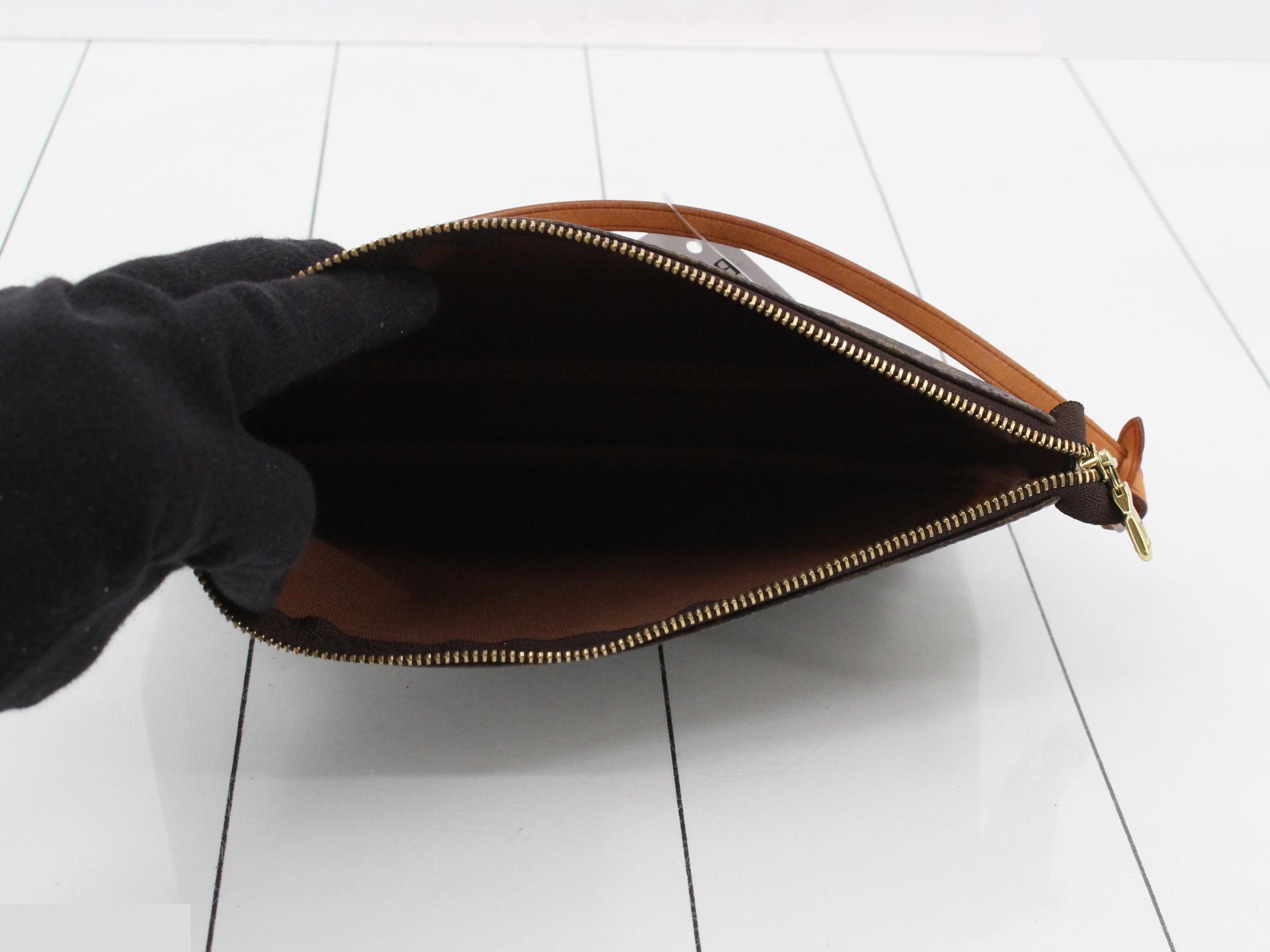 M51980 Pochette Accessoires (Old Model) Monogram — view 4