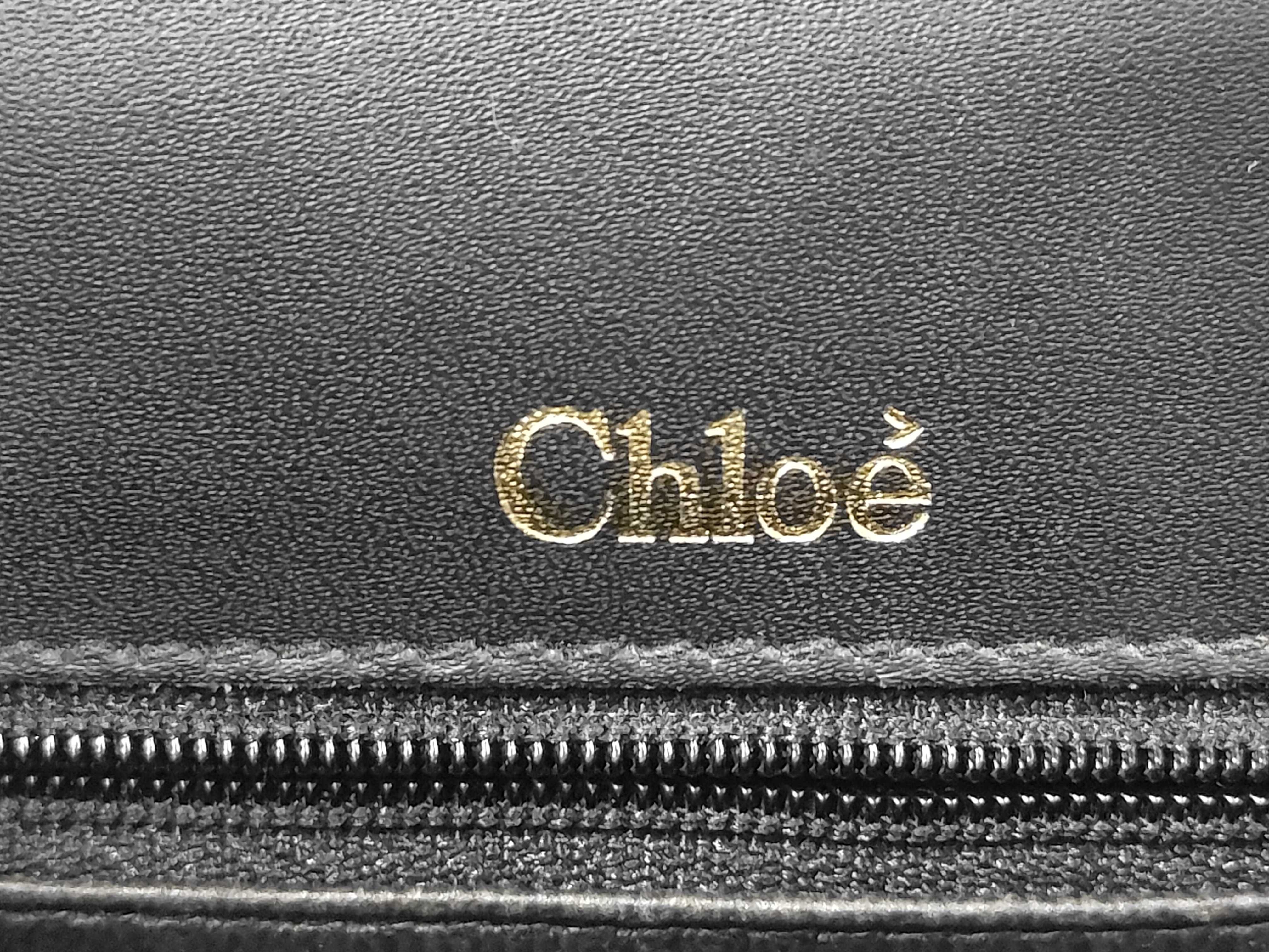 chain shoulder bag, black leather, vintage style shoulder bag — view 10