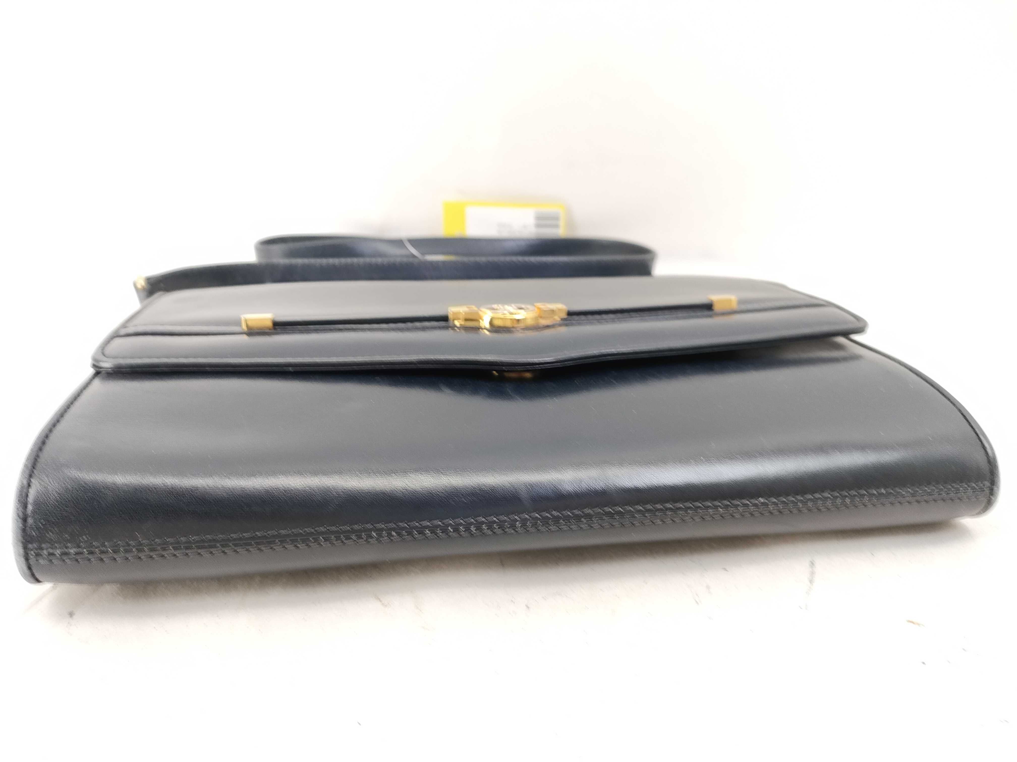 Old Leather Shoulder Bag — view 4