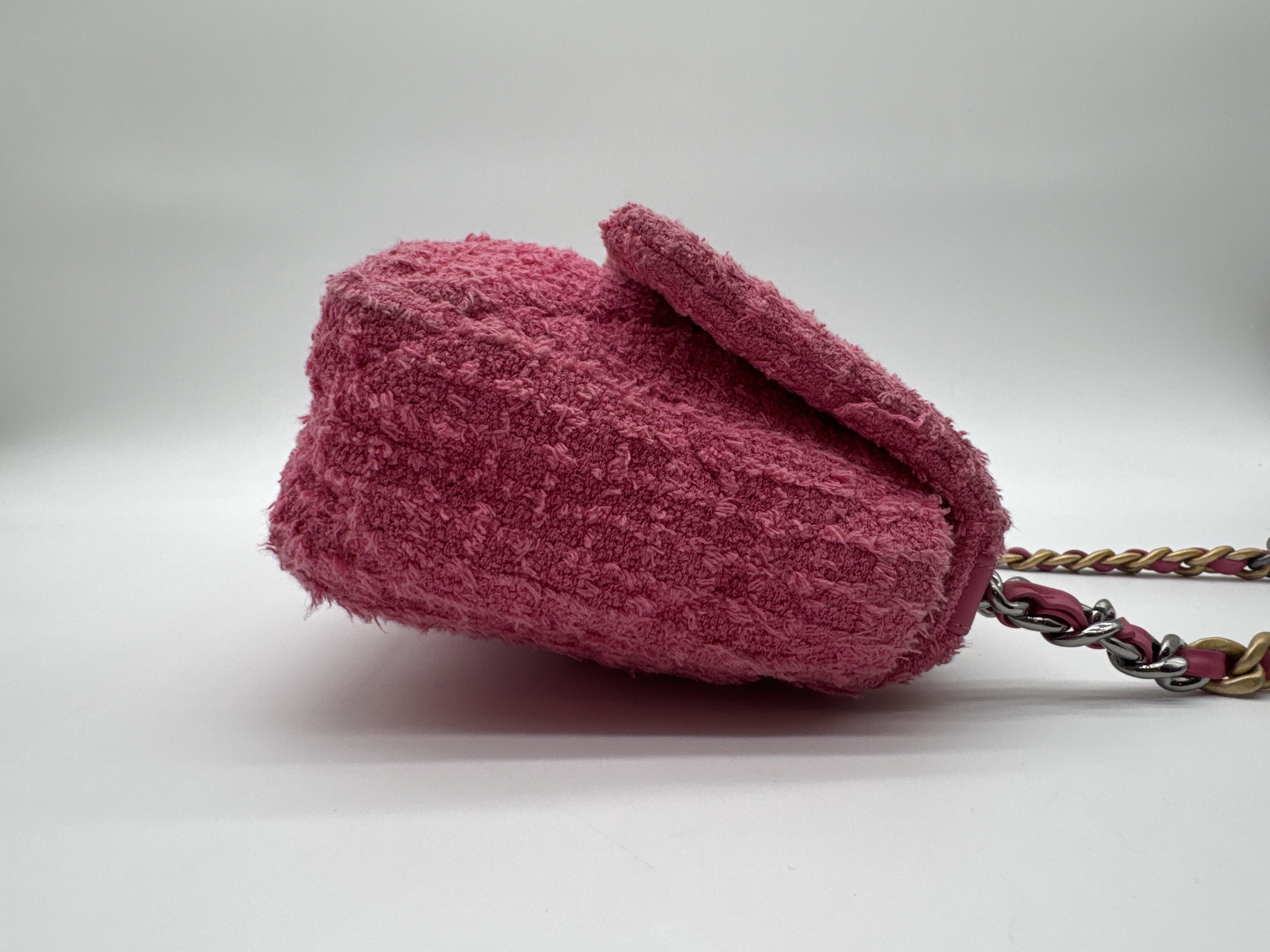 19 Tweed Pink Shoulder Bag — view 3