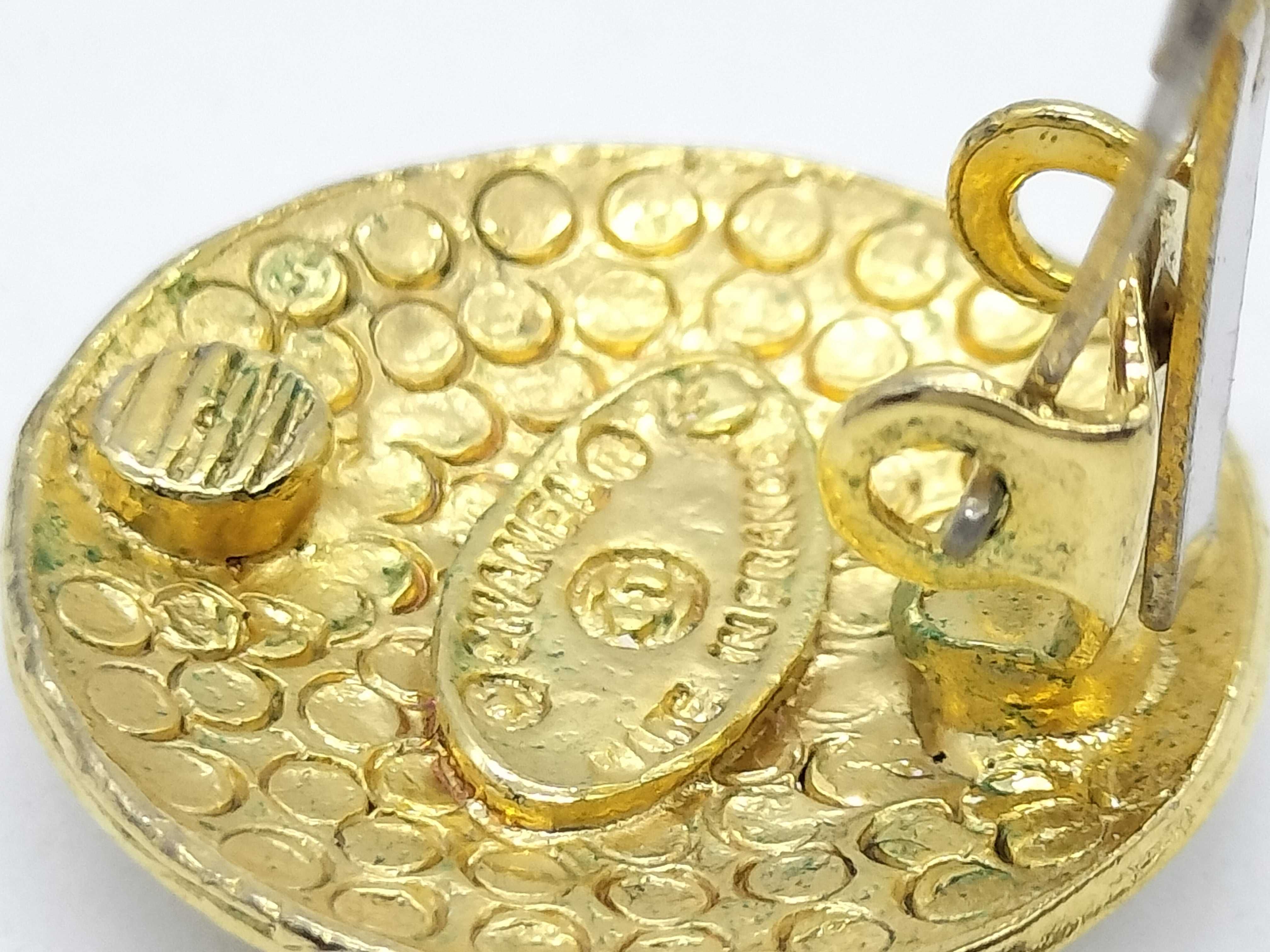 Coco Round Earrings * 1 pair — view 5