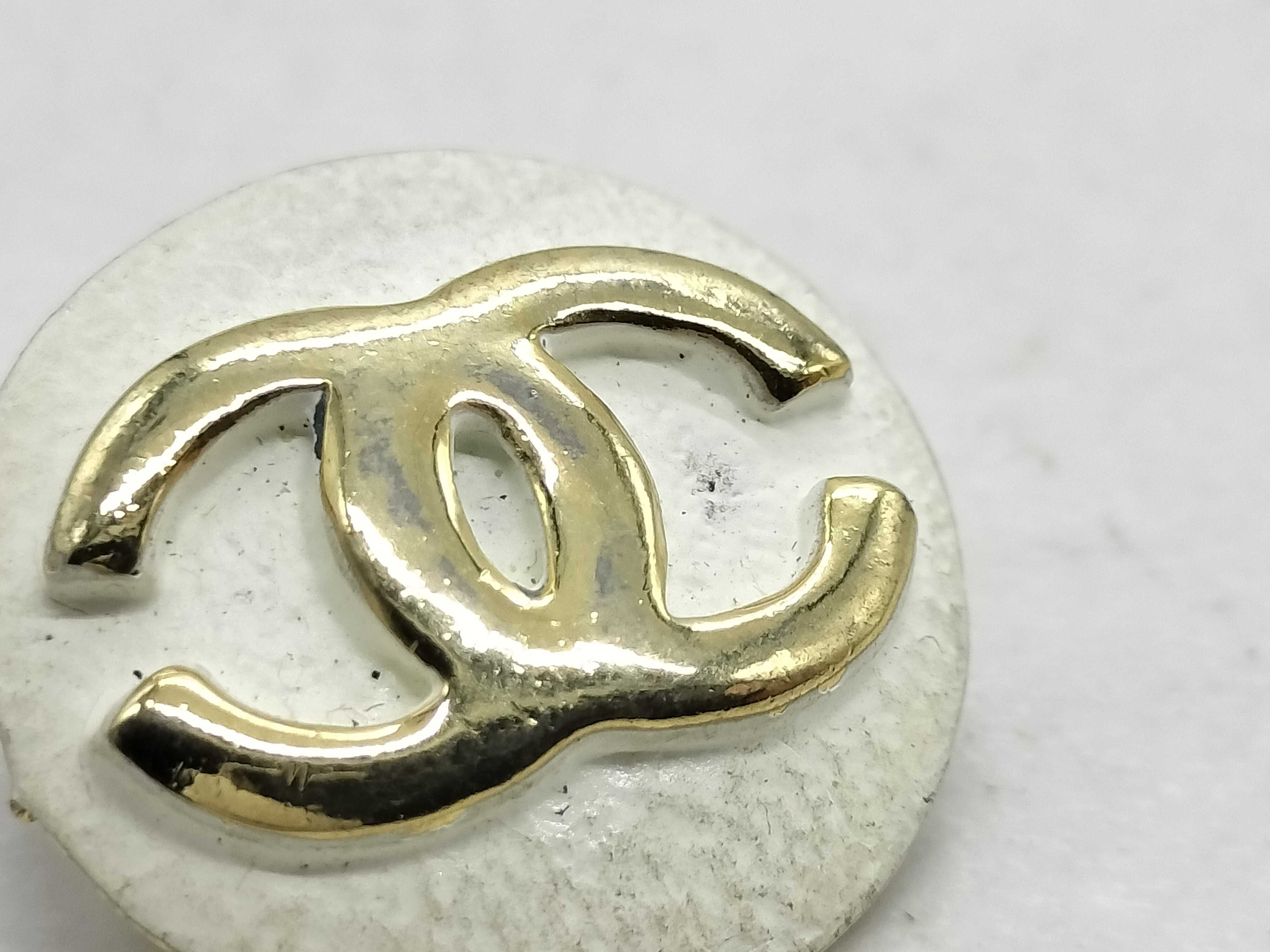 Coco Round Earrings * 1 pair — view 8