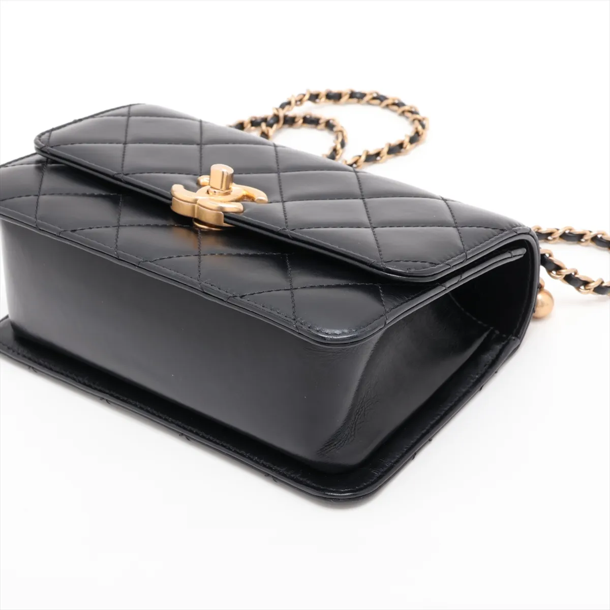 Matelassé Lambskin Chain Shoulder Bag, Black with Gold Hardware, K5JJPUK6, Random Plate, AS2615 — view 3