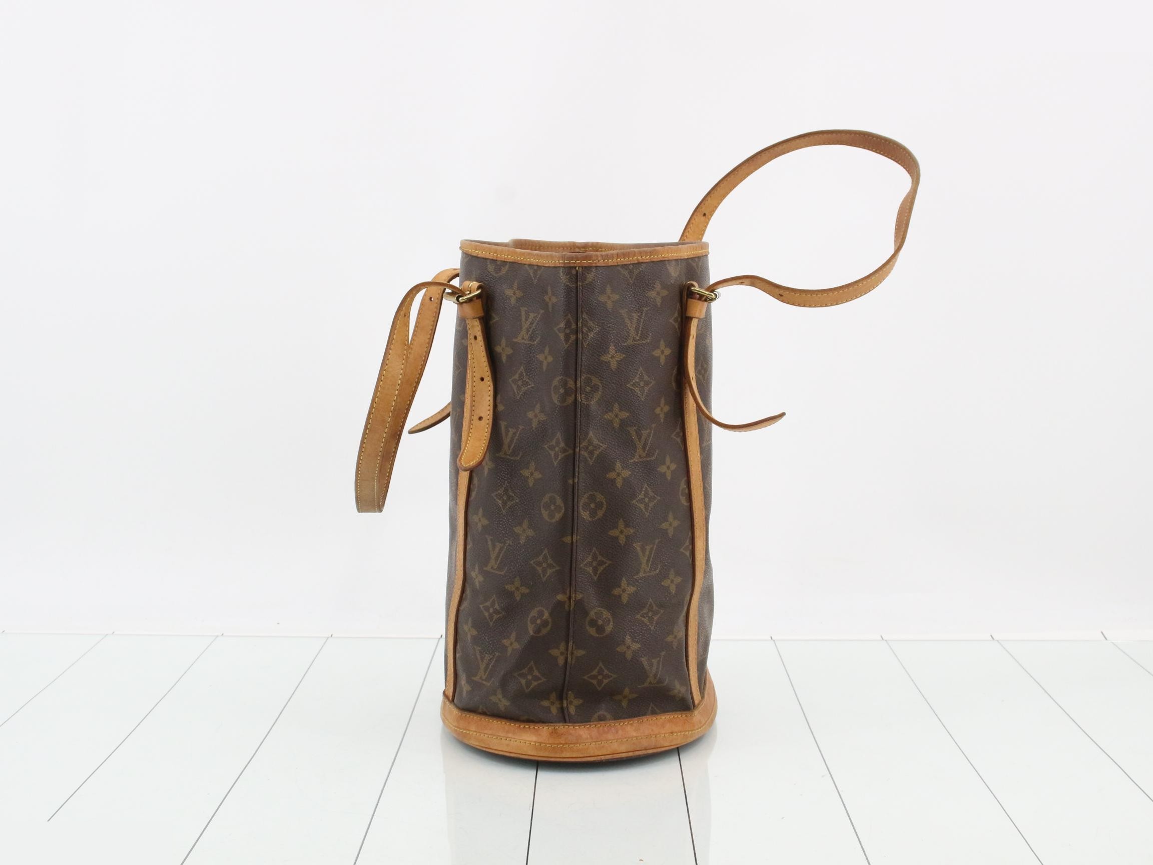 Shoulder bag, bucket style, without pouch (GM) — view 4