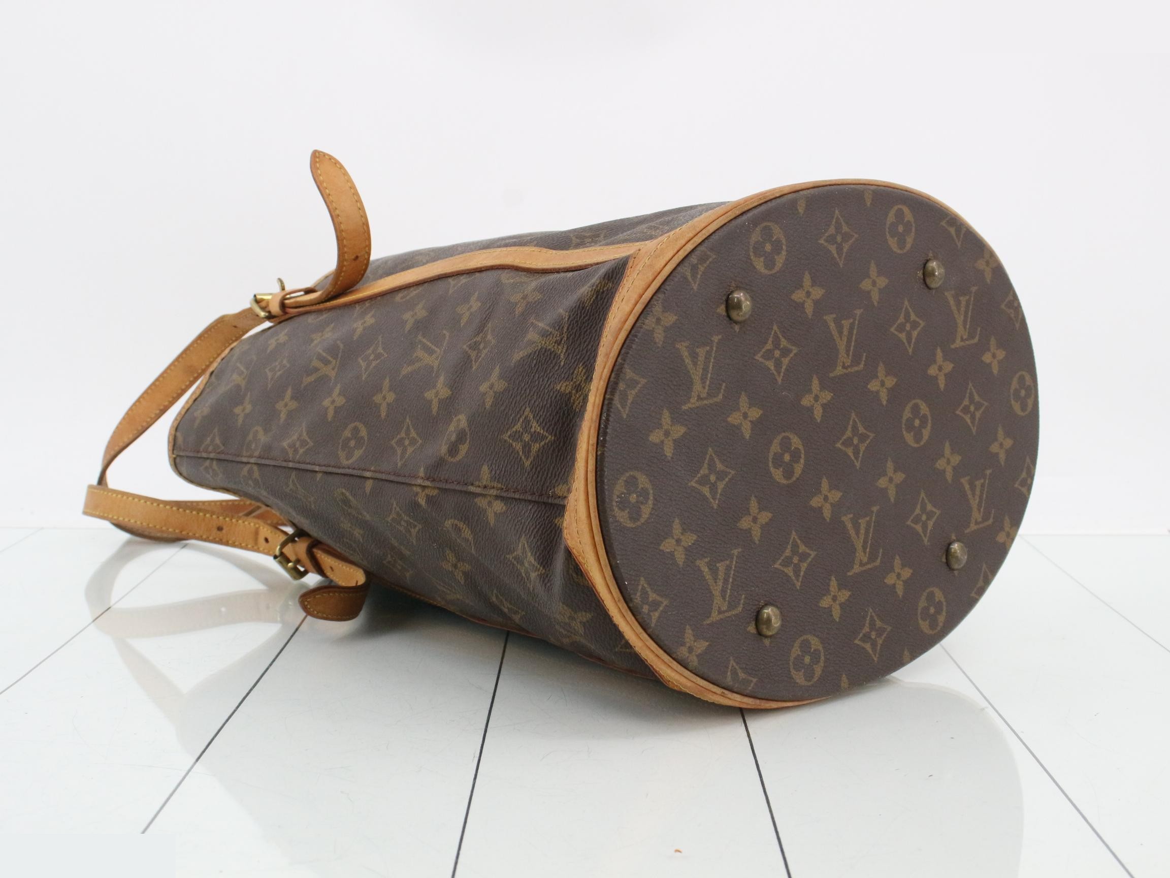Shoulder bag, bucket style, without pouch (GM) — view 5