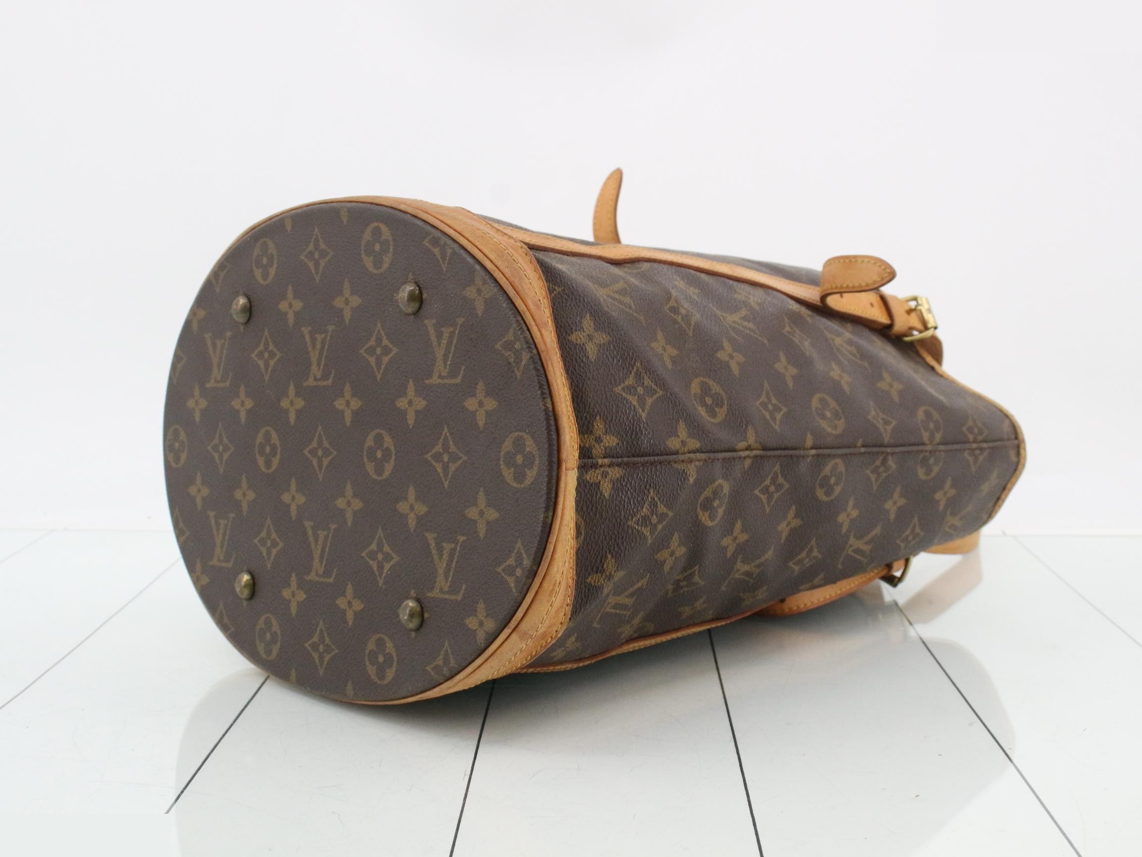 Shoulder bag, bucket style, without pouch (GM) — view 6