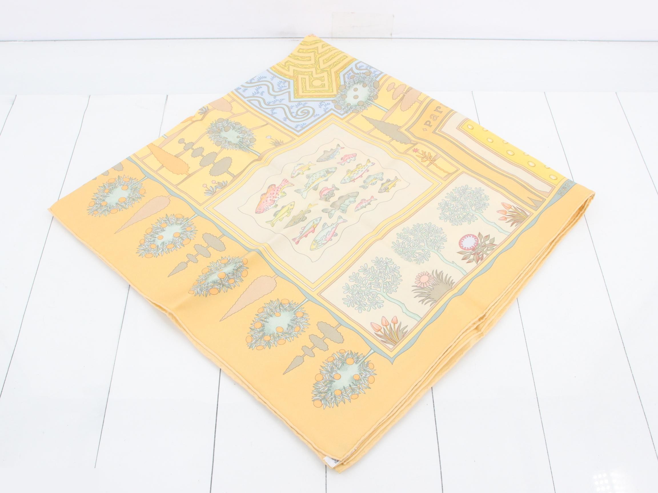 PARIDAIZA Large Size Carre Yellow — view 2