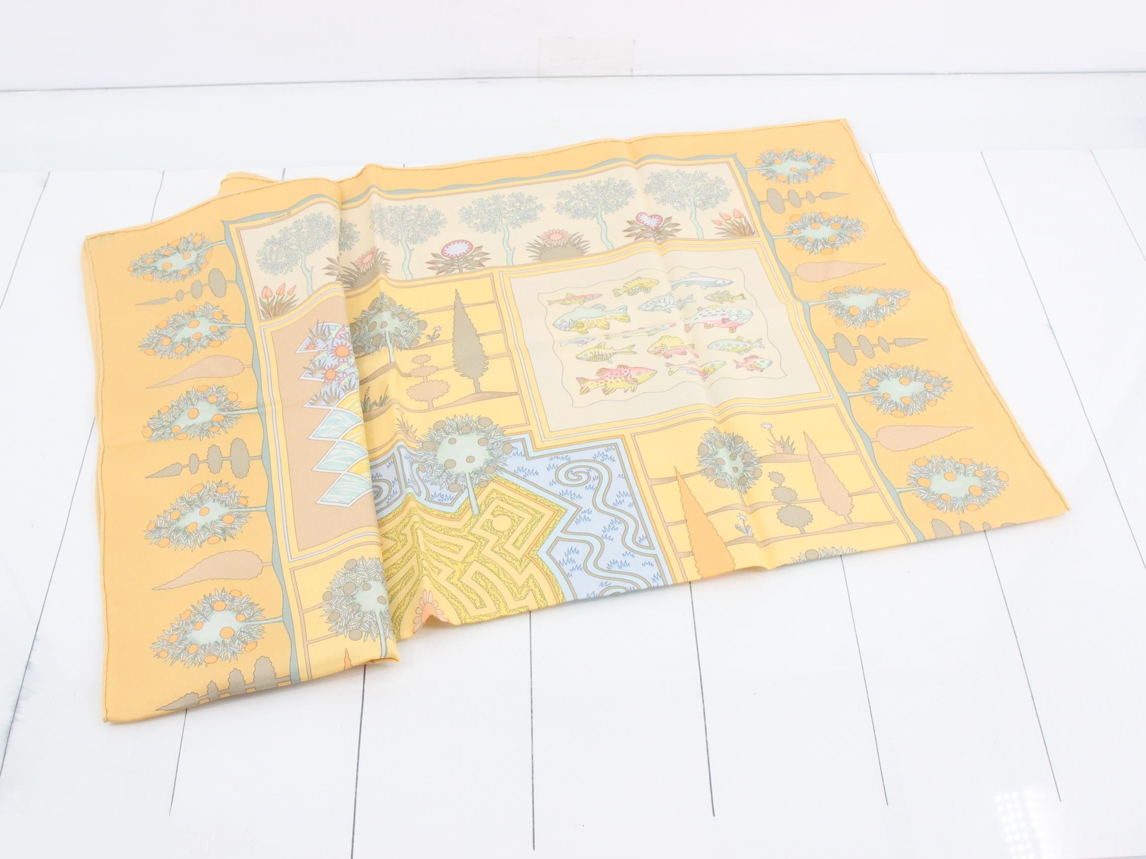 PARIDAIZA Large Size Carre Yellow — view 3