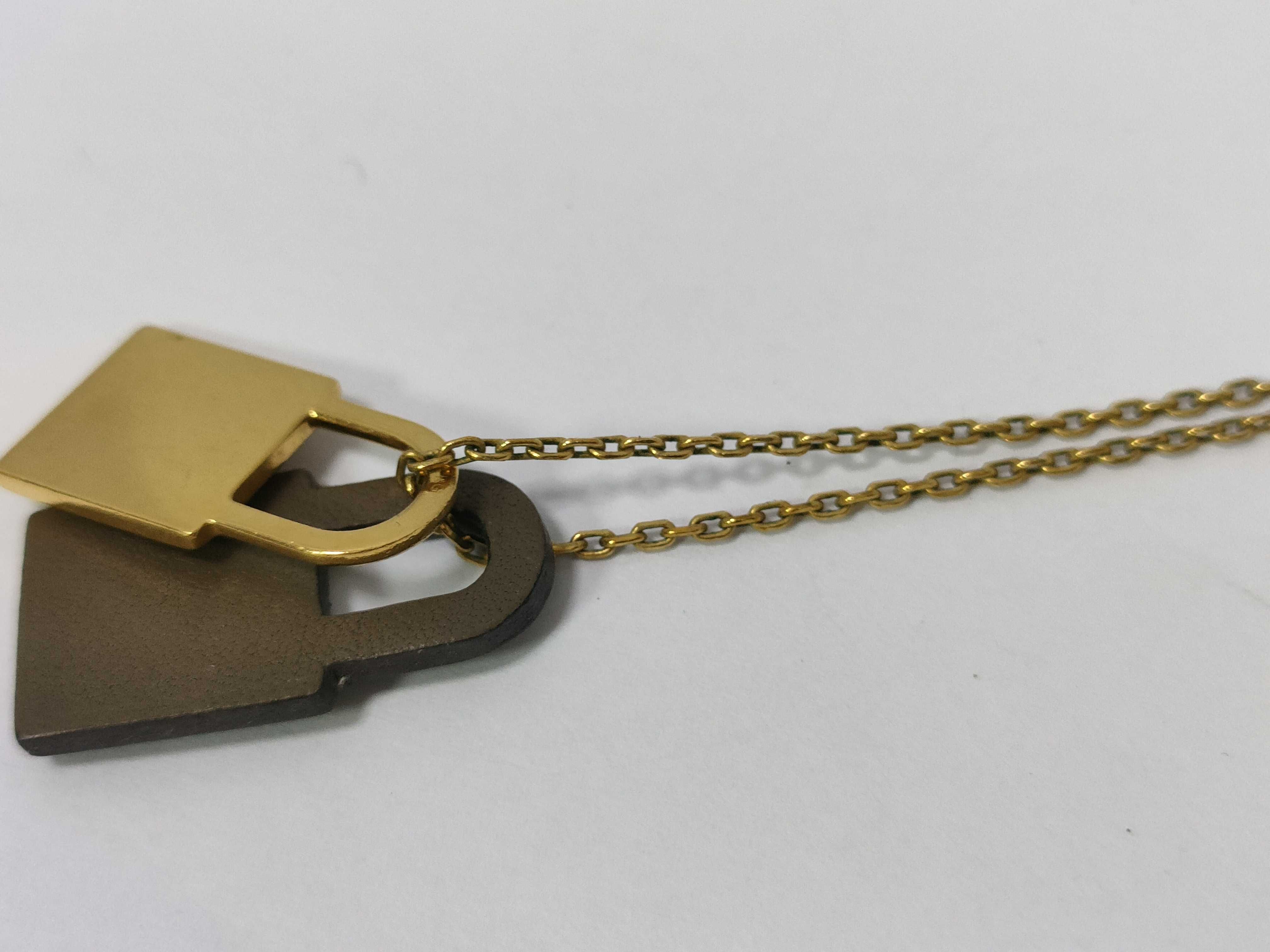 necklace — view 9