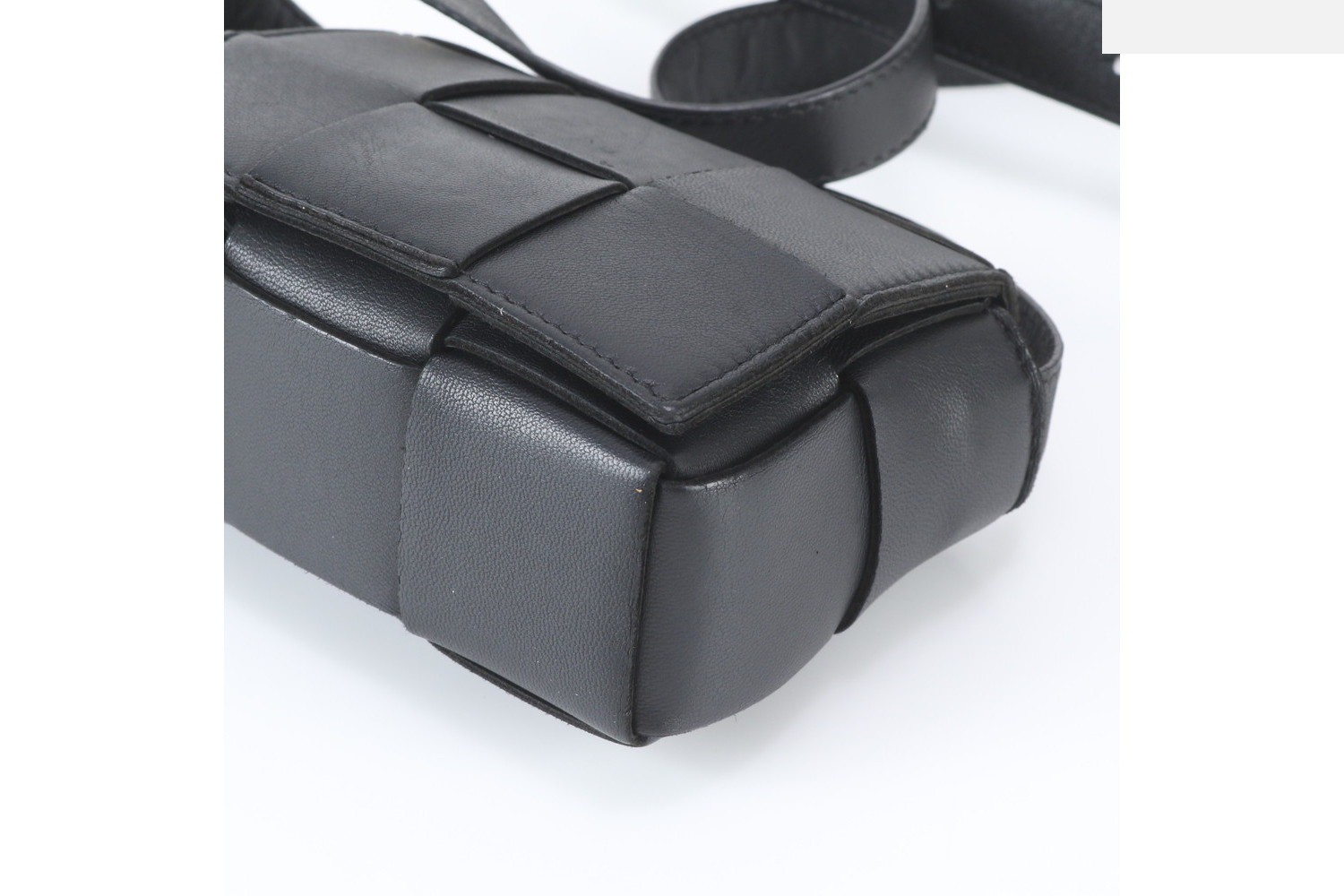 Maxi Intrecciato Candy Cassette Leather Shoulder Bag — view 5