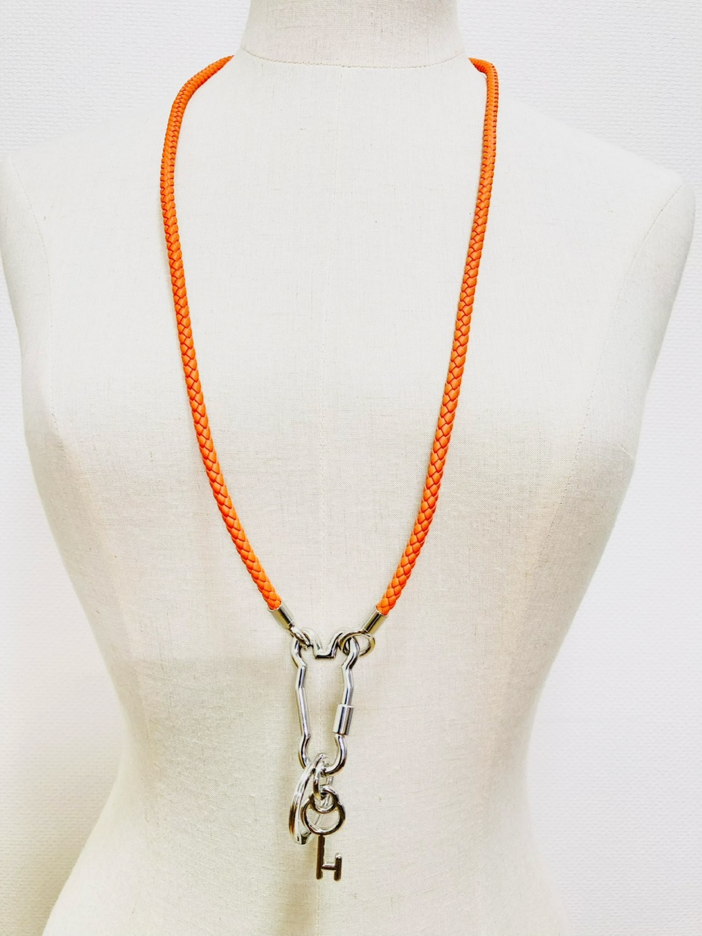 Clé Cheval Snap Hook Keyring & H Key Leather Long Necklace 3-Way Orange Necklace
