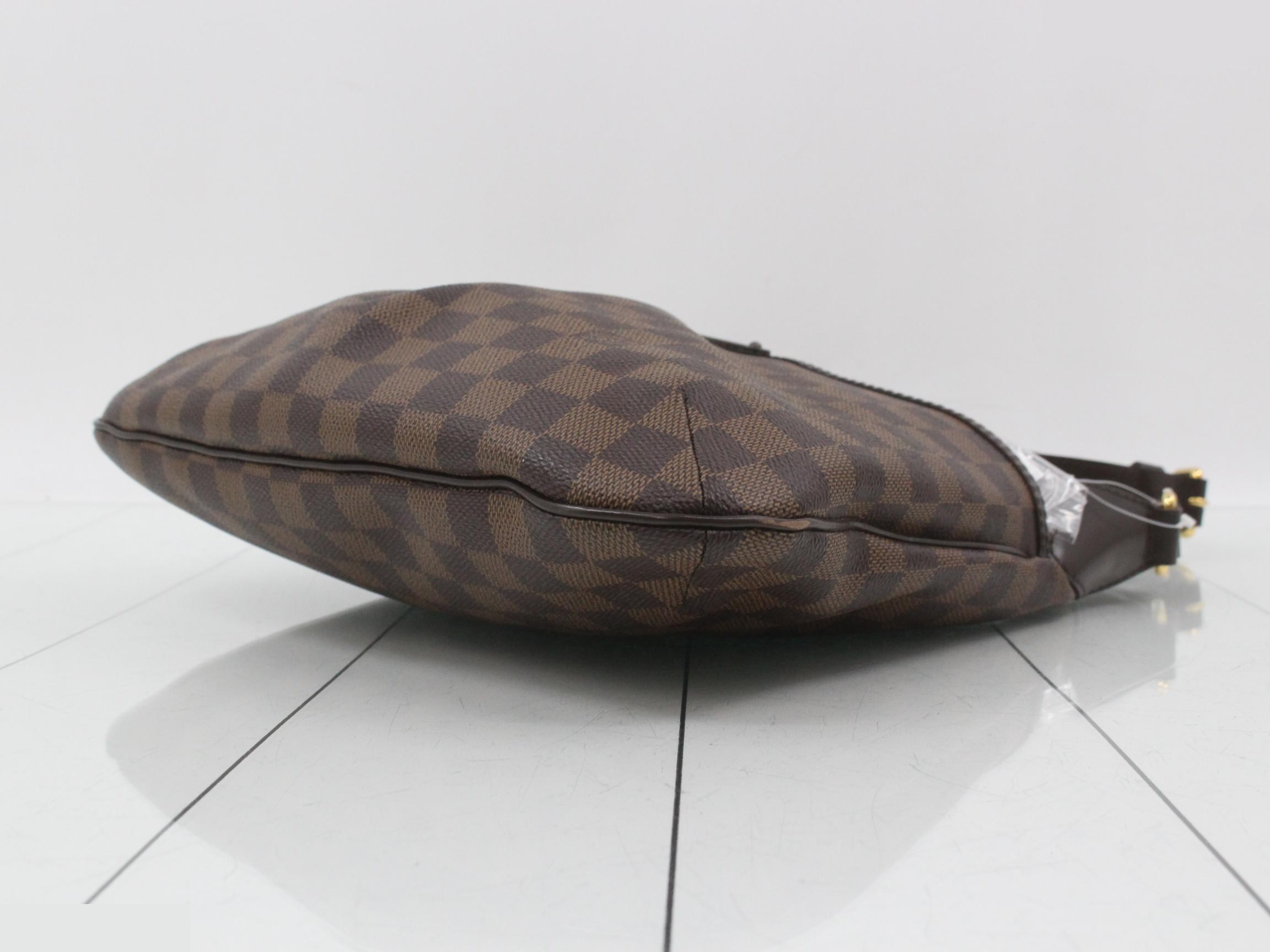 Damier Bloomsbury PM Shoulder Bag — view 6