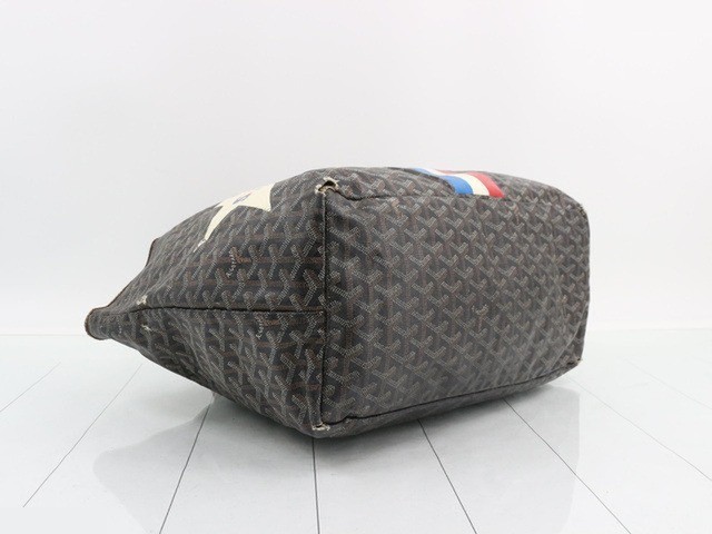 Saint Louis PM black pouch included — view 6