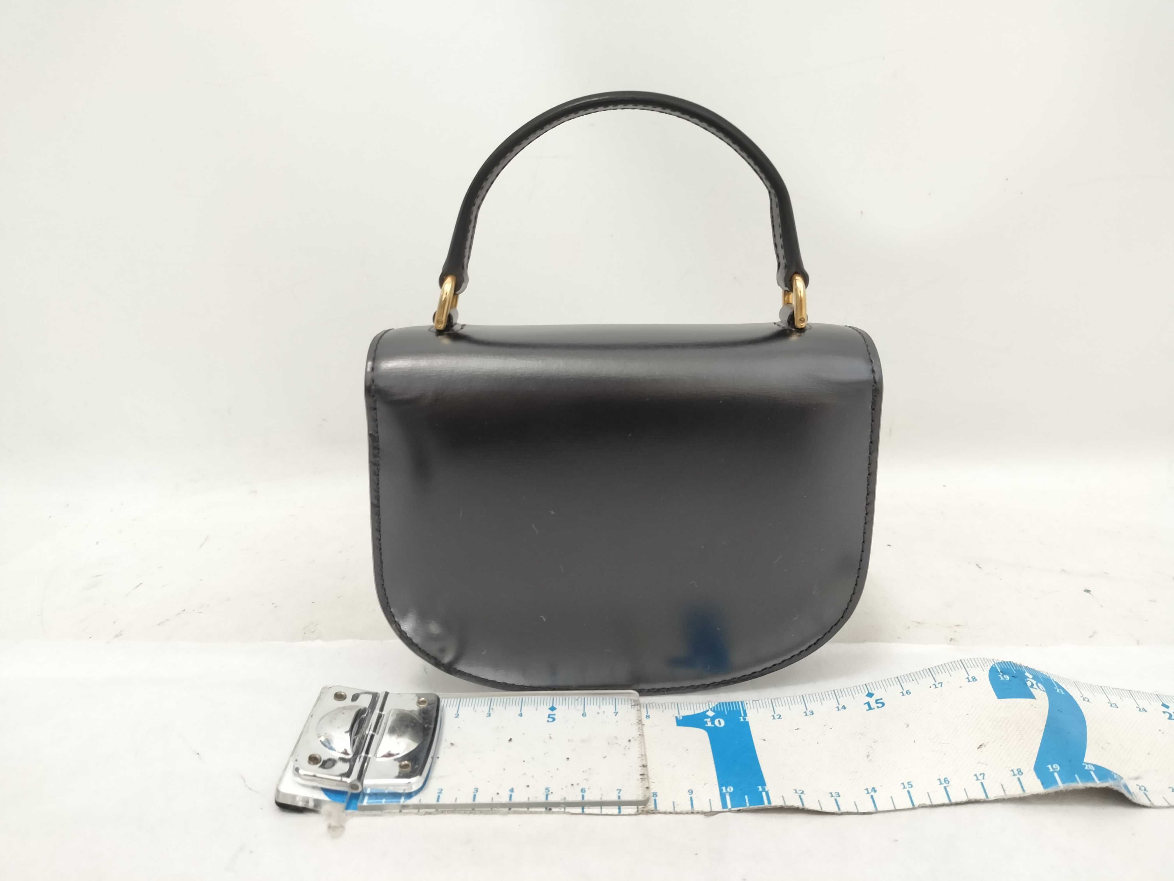Triomphe Besace Claire Leather Shoulder Bag Handbag — view 2