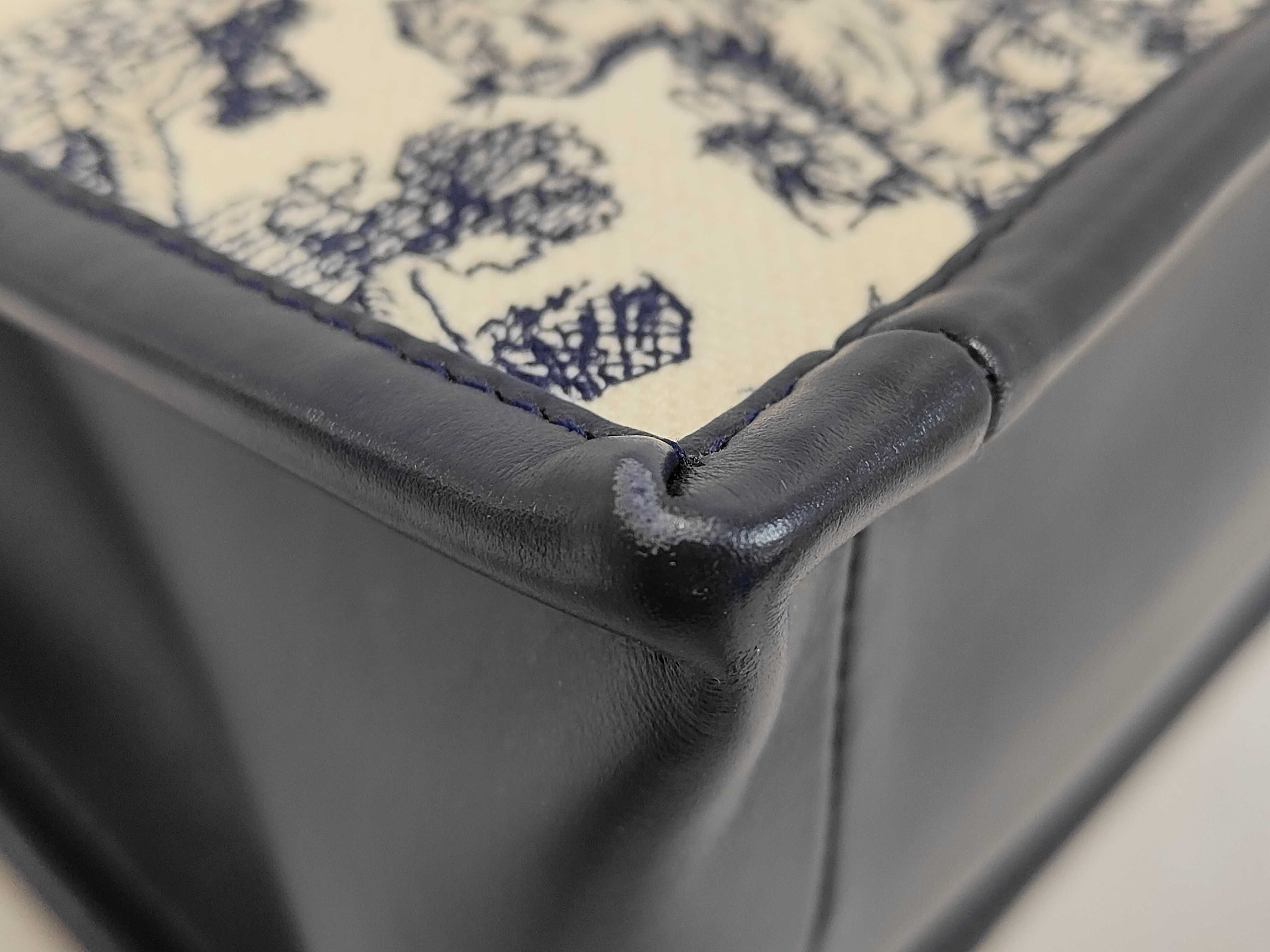 Book Tote Small Calfskin 2-Way Handbag M1325CETK Handbag — view 3