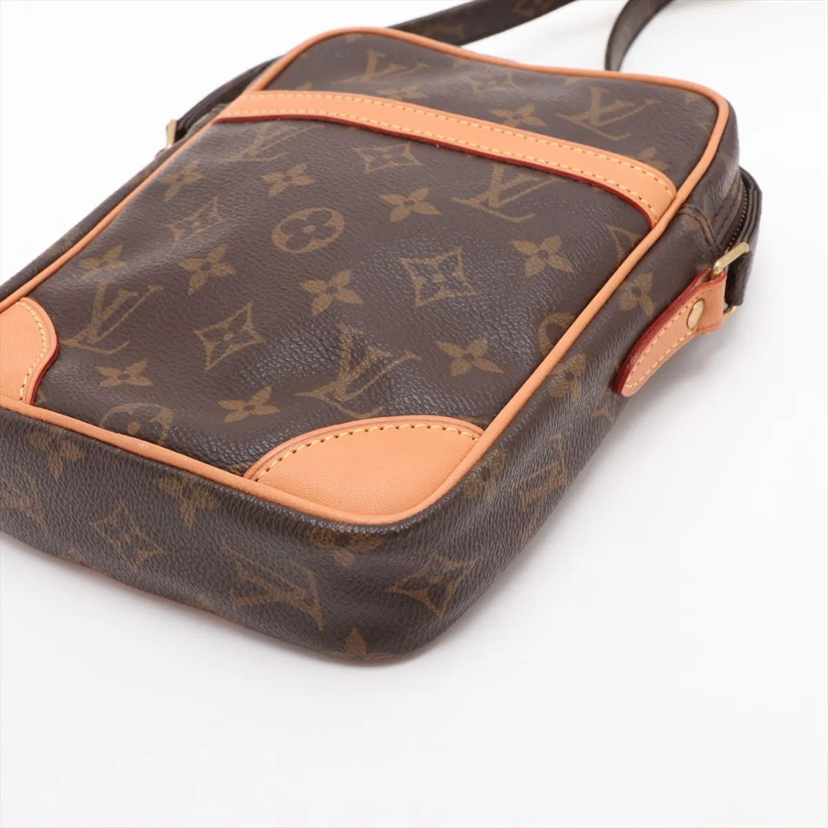 Monogram Danube M45266 SL0959 Brown, natural leather, various parts repaired by aftermarket parts. — view 3