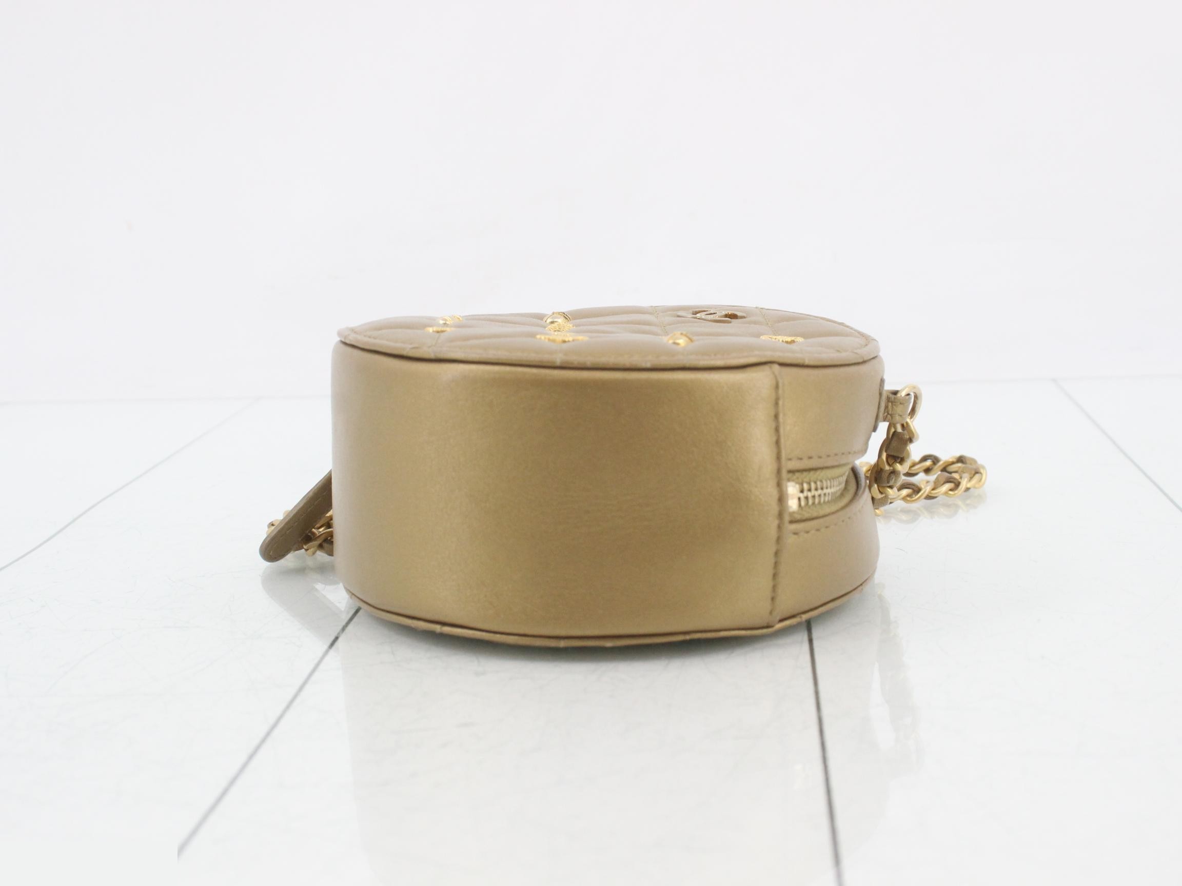 Matelassé Chain Shoulder Bag — view 6