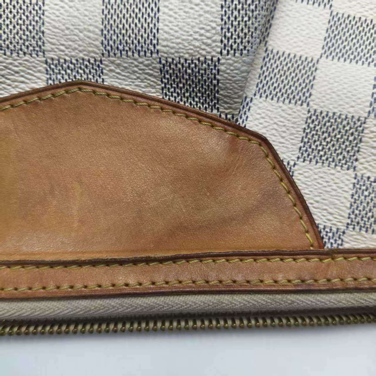 【*Shipped from: China*】LOUIS VUITTON PU Shoulder Bag — view 14