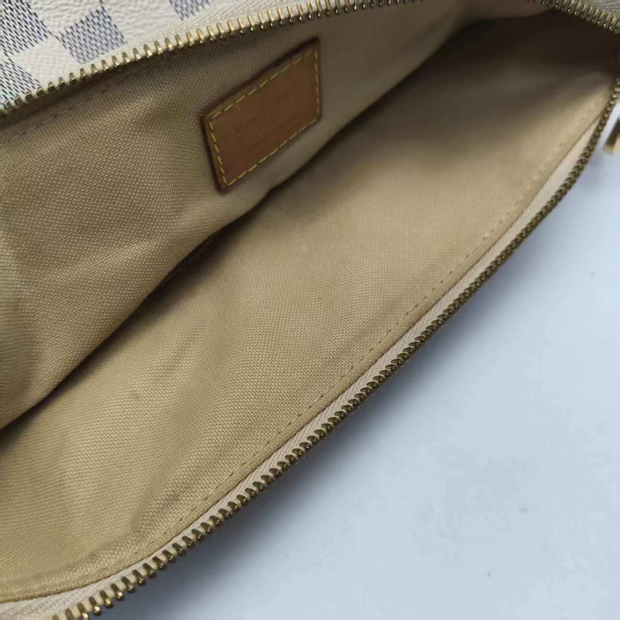 【*Shipped from: China*】LOUIS VUITTON PU Shoulder Bag — view 15